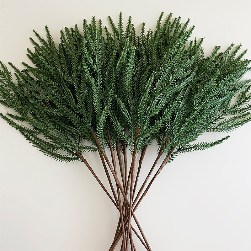 58 cm Künstliche Norfolkkiefernadeln – Für Weihnachten DIY: Kränze, Tischläufer oder Weihnachtsbaumdekoration