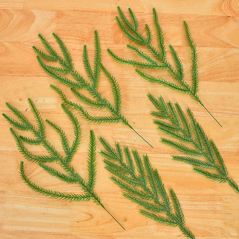 2pcs Künstliche Weihnachts-Tannennadeln