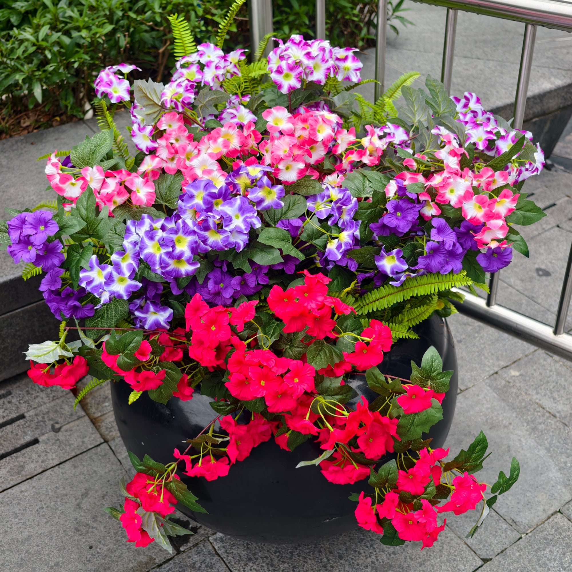 Upgraded Faux Petunia Blumen – UV-beständige Kunstblumen für Außenbere – kunstblumenshop