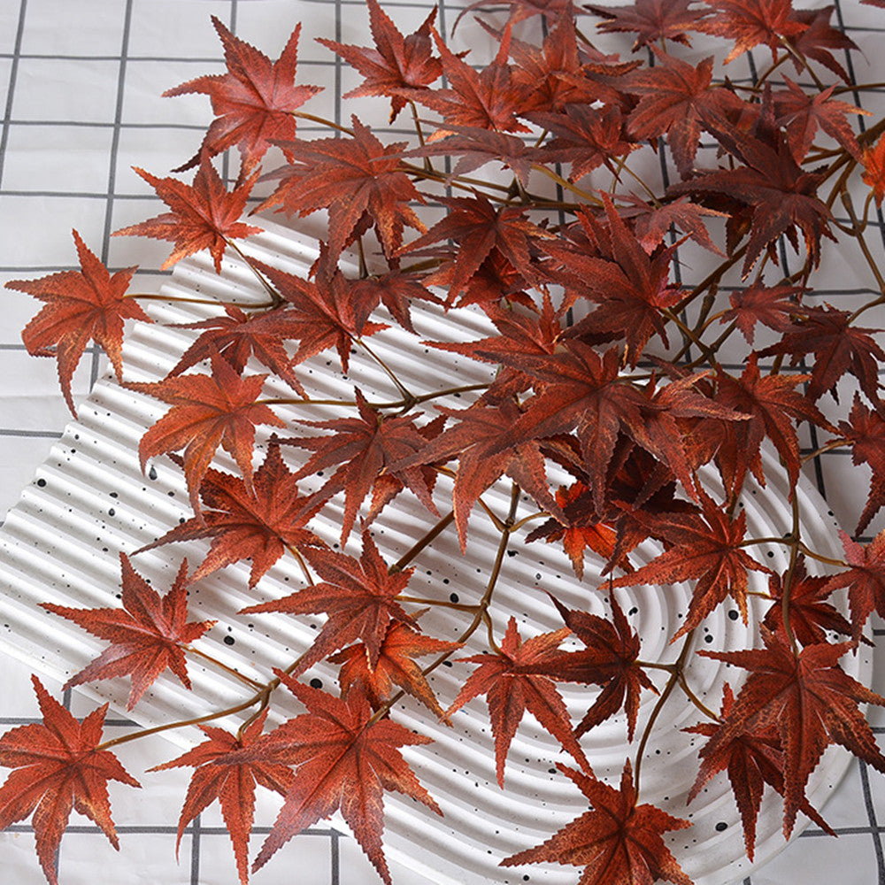 68 cm Künstliche Rote Ahornblätter Zweige – Für Herbstdekoration & DIY Blumenarrangements