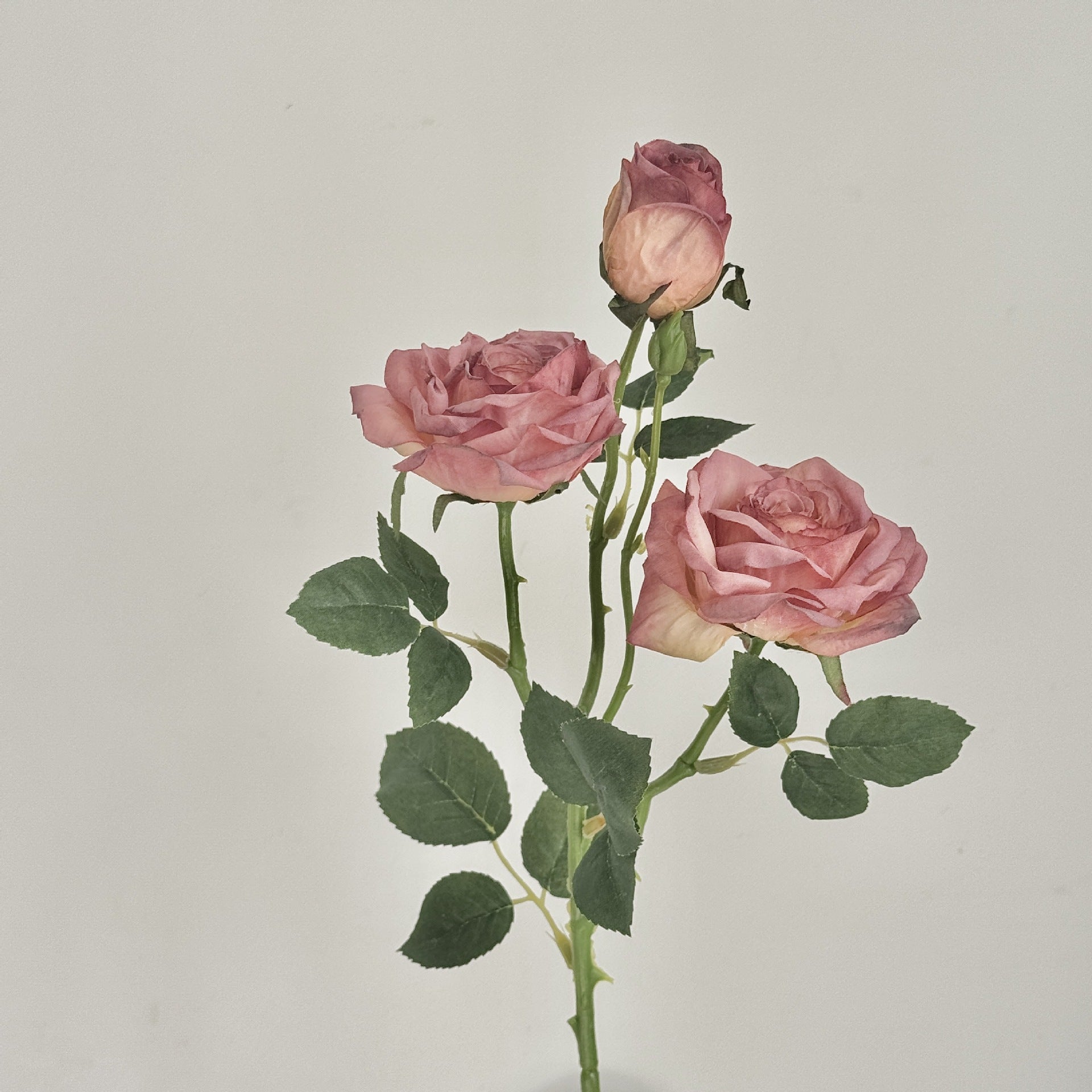 55 cm Vintage Decorative Roses with 3 Heads & Burnt Edges - Ideal for Autumn Winter Decoration