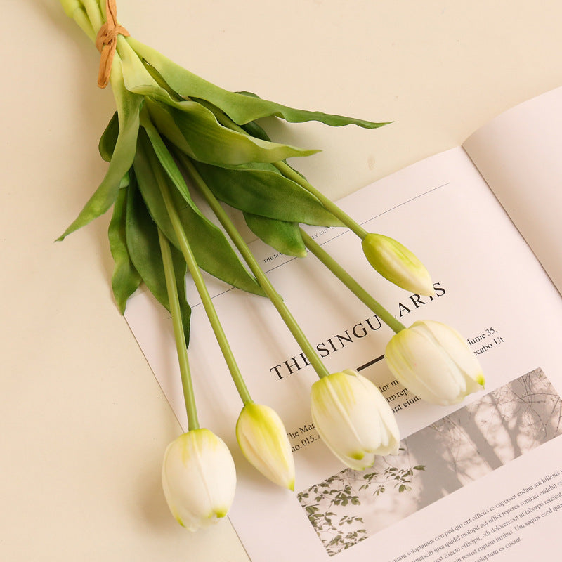 5 Stück künstliche Tulpen mit echtem Griffgefühl (Latex) – UV-beständige Kunstblumenstrauße für Tischdekoration, Home Decor, Parties, Hochzeiten und Gartendekoration