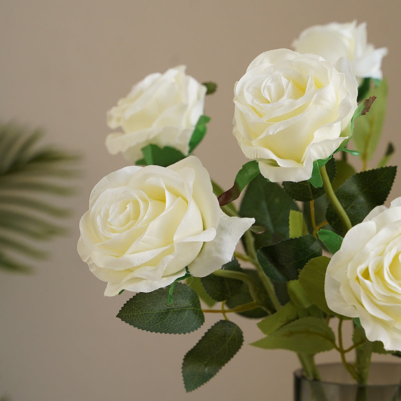 12 Stück Künstliche Rosen, Einzelne Langstielige Künstliche Dunkelrote Rosen, Realistische Kunstrosen für Hochzeitsdeko Brautsträuß Heiratsantrag Geburtstag Party Haus Garten Decor