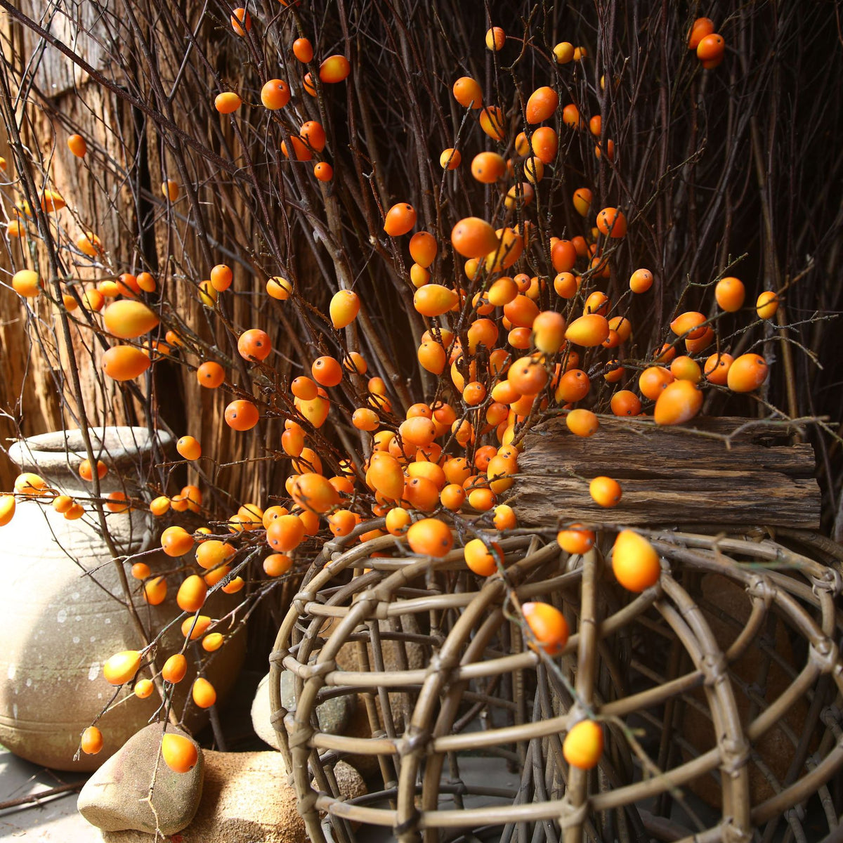 Künstliche Loquat-Zweig-Deko, 100 cm, 16 Blüten, single Stem, Plastik, für Floristik, Hochzeit, Innenraumgestaltung