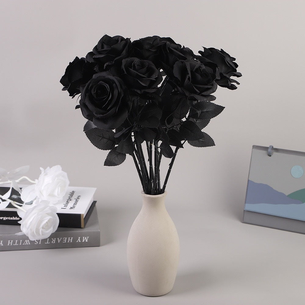 Künstliche schwarze Rosen 50 cm, realistische Seidenblumen, Gothic-Dekoration, perfekt für Hochzeiten, Halloween, und Eventgestaltung