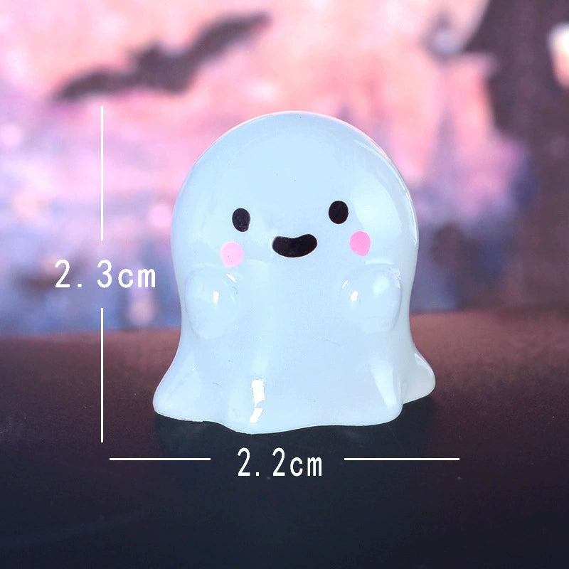 Halloween Deko Figuren Set (6 Stk.), im Dunkeln leuchtende Geister & Kürbisse aus Harz, Miniatur für DIY Bastelprojekte, Tischdeko & Terrarium