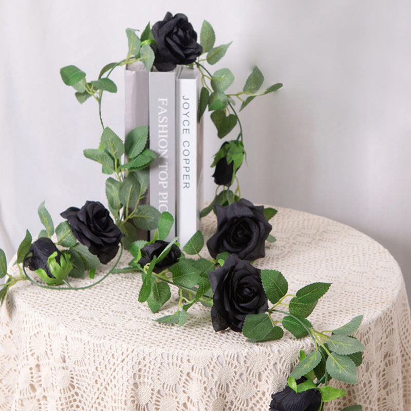 2m Kunstrosen-Ranken, realistische schwarze Rosen, Hochzeitsdekoration, saisonale Festtagsdekoration, Innen- und Außenbereich