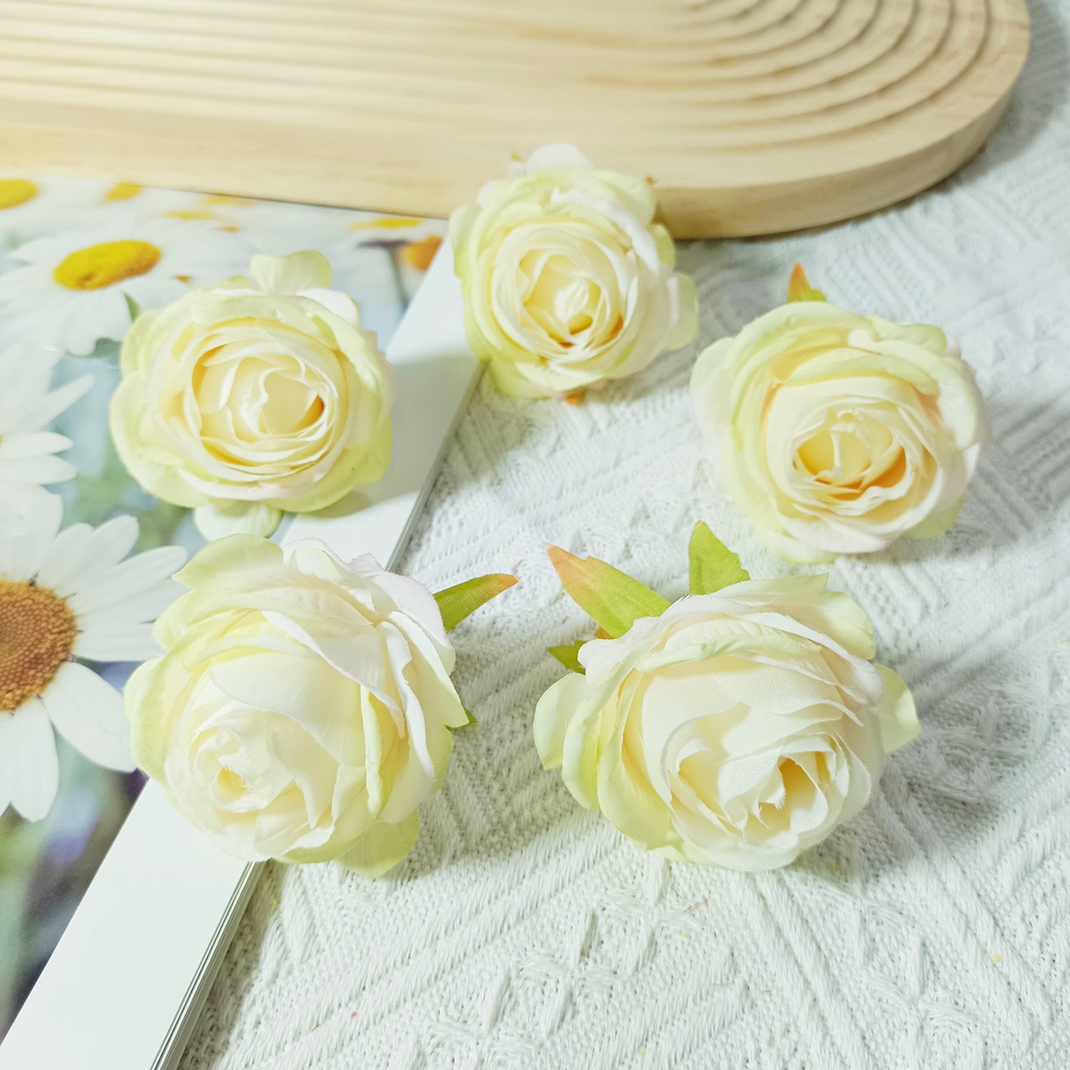 5 cm Hochwertige Kunstrosen, Realistische Seidenblumen, Ideal für Hochzeiten, DIY-Geschenkverpackung, Floristik, Dekoration