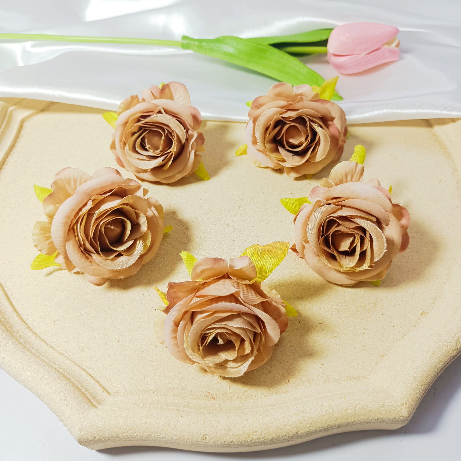 5 cm Hochwertige Kunstrosen, Realistische Seidenblumen, Ideal für Hochzeiten, DIY-Geschenkverpackung, Floristik, Dekoration