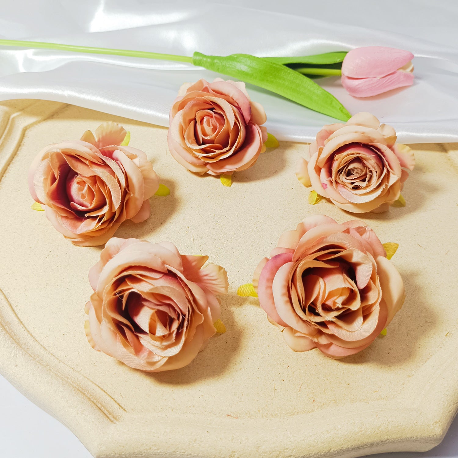 5 cm Hochwertige Kunstrosen, Realistische Seidenblumen, Ideal für Hochzeiten, DIY-Geschenkverpackung, Floristik, Dekoration