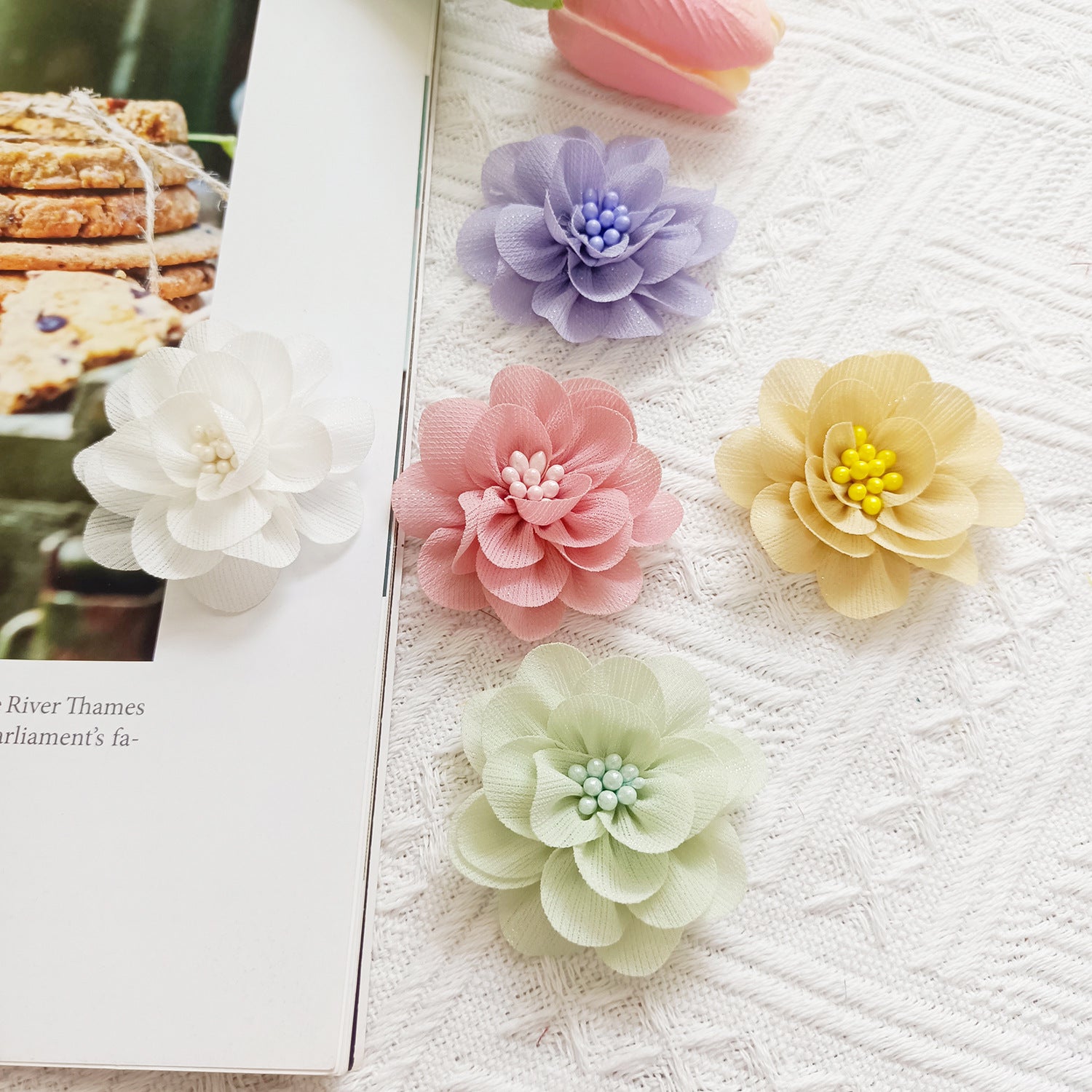 Künstliche Wildblumen Köpfe 5 cm, Realistische Stoffblüten für DIY, Basteln, Hochzeit, Gestecke, Haarschmuck, Geschenkdeko
