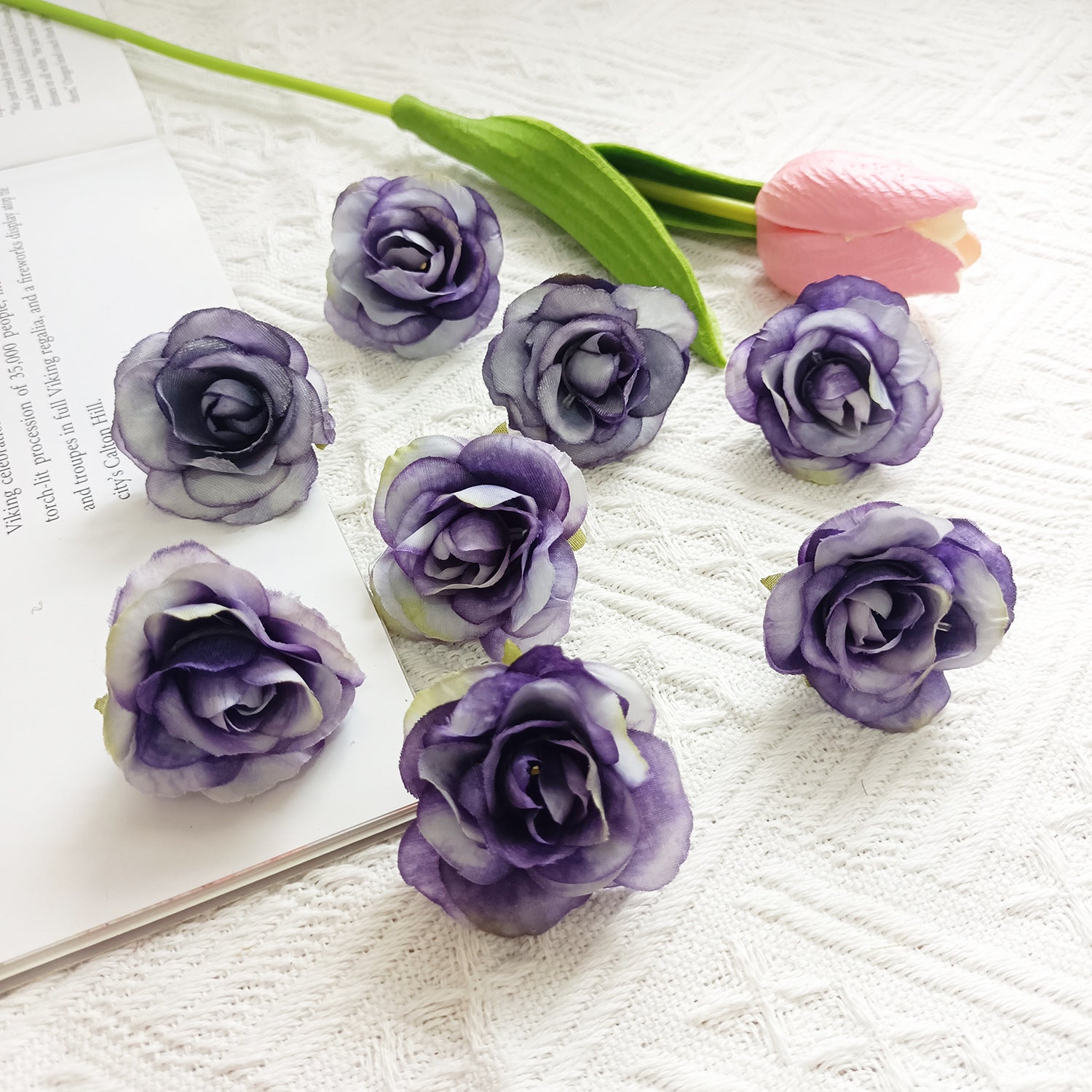 10x Künstliche Rosenköpfe Vintage (4 cm), Hochwertige Seidenblumen für DIY, Hochzeit, Anstecker, Gestecke, Tischdekoration, Basteln