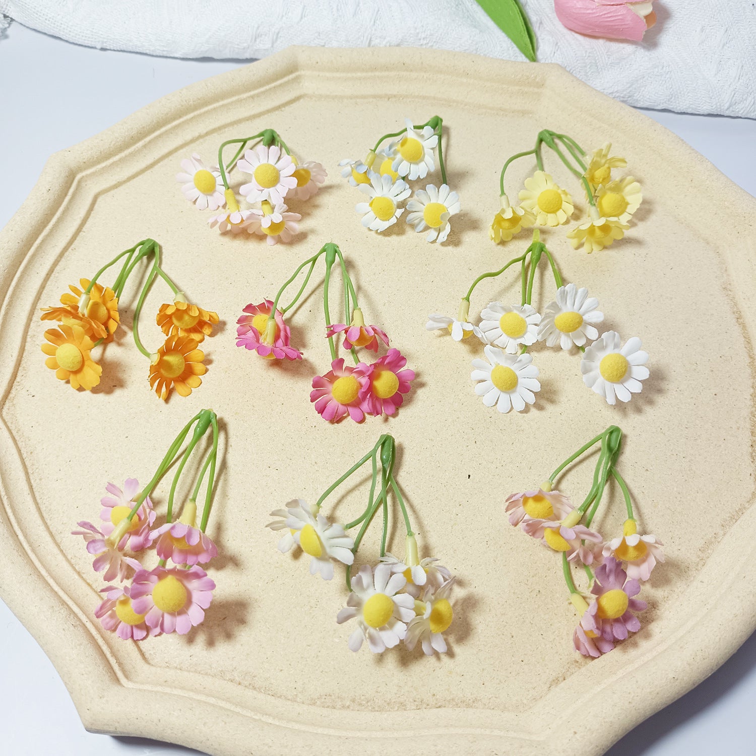 Künstliche kleine Gänseblümchen, 20 Stück, 2cm x 2cm x 7cm, realistisch, DIY, Hochzeitsdekoration, Geschenkverpackung, Floristik