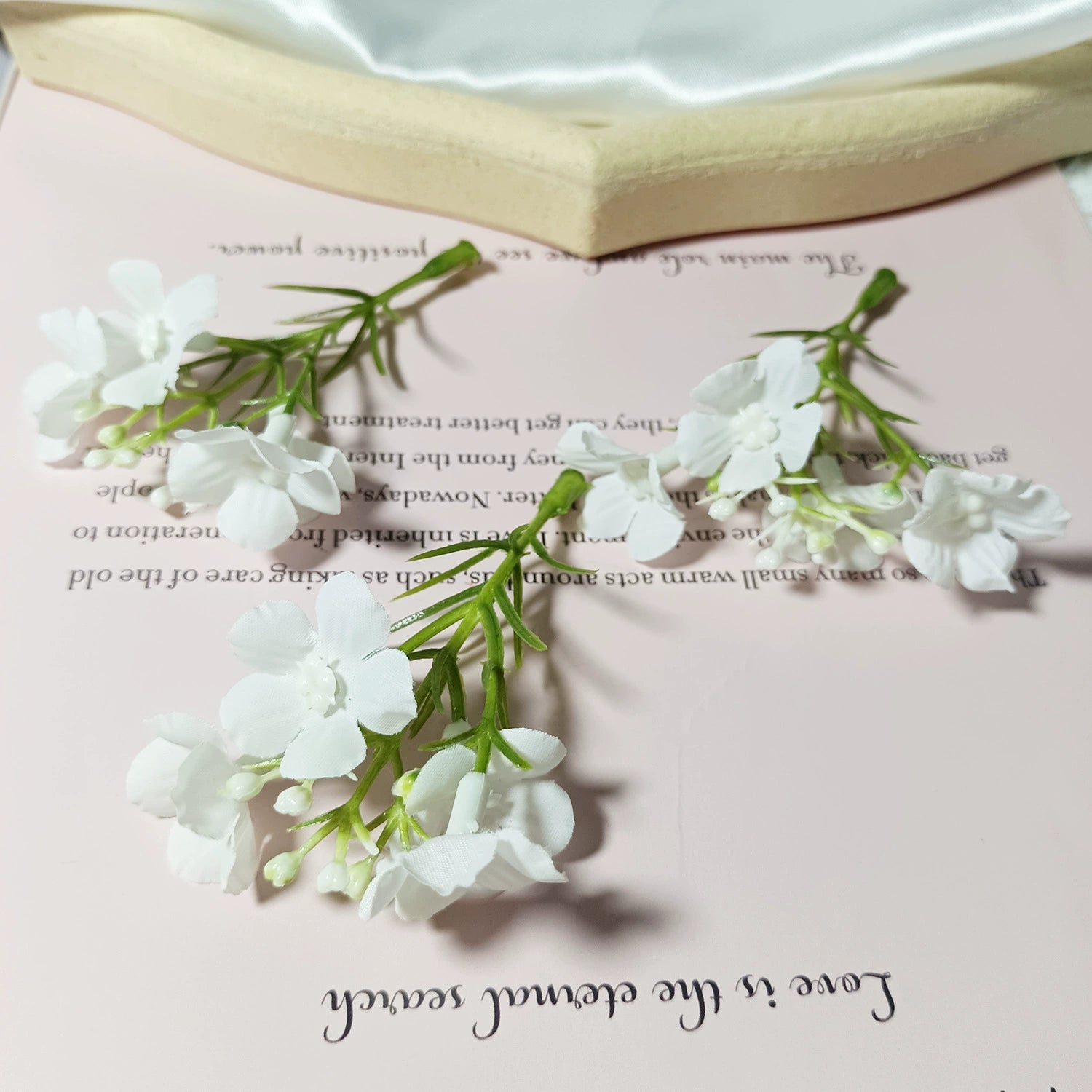 Mini Wildblumen Bund (10 Stk.), 8 cm Kunstblumen zum Basteln, Kleine Seidenblumen für DIY Ansteckblumen, Hochzeit, Gestecke, Geschenk Deko