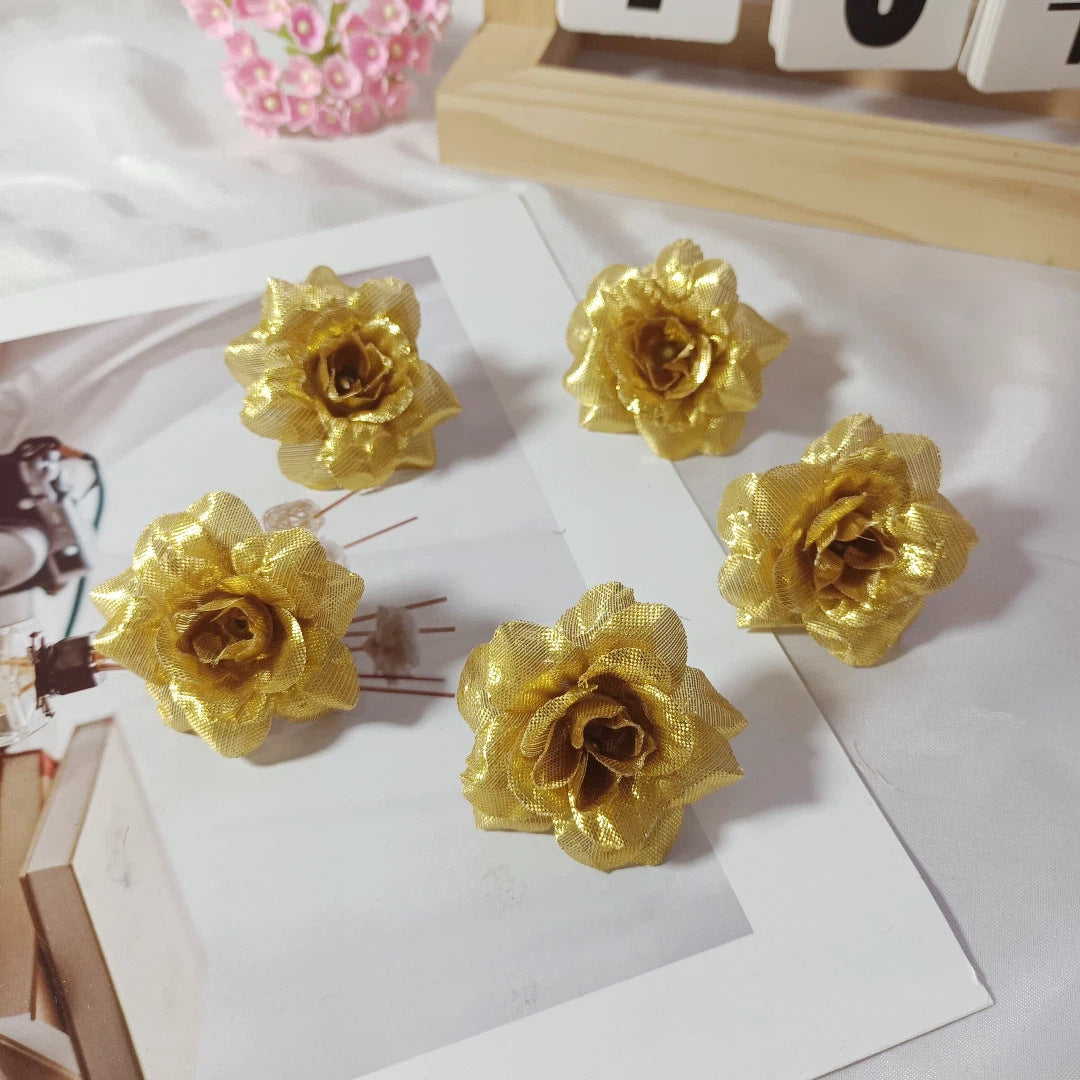 10er Set Rosenköpfe künstlich 4,5cm, Täuschend echte Rosenblüten zum Basteln, für DIY Gestecke, Hochzeitsdeko & Tischdekoration