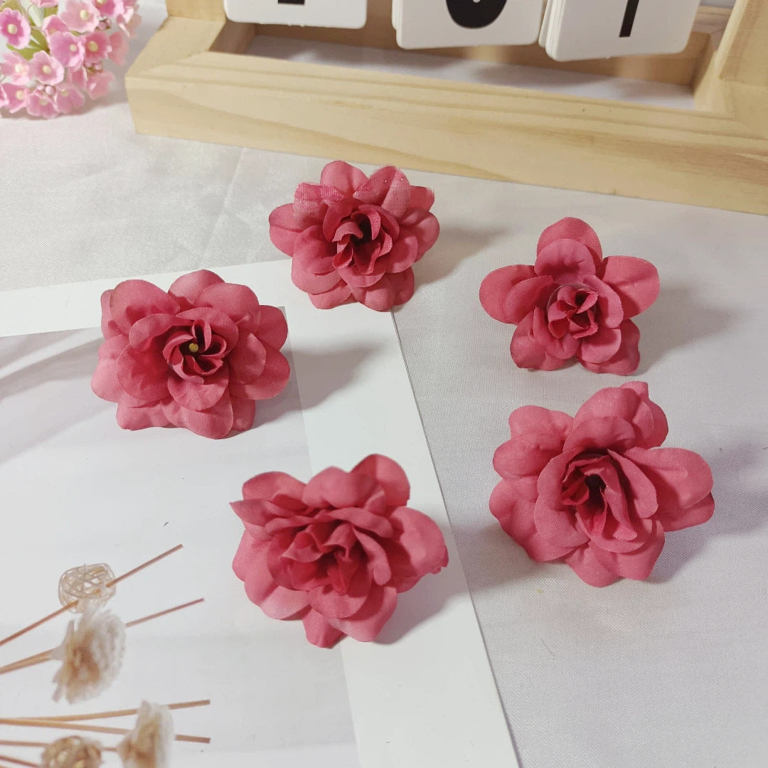 10er Set Rosenköpfe künstlich 4,5cm, Täuschend echte Rosenblüten zum Basteln, für DIY Gestecke, Hochzeitsdeko & Tischdekoration