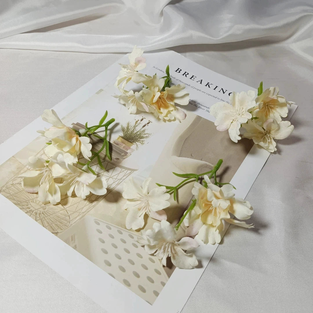 Künstliche Wildblume 10 cm, 3 realistische Blütenköpfe, Seidenblume zum Basteln, für Gestecke, DIY, Hochzeit & Tischdeko