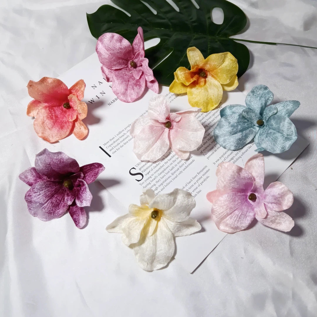 Künstliche Orchideenblüten, 9cm, Samt, realistisch, perfekt für Hochzeiten, DIY Arrangements, Geschenkverpackungen