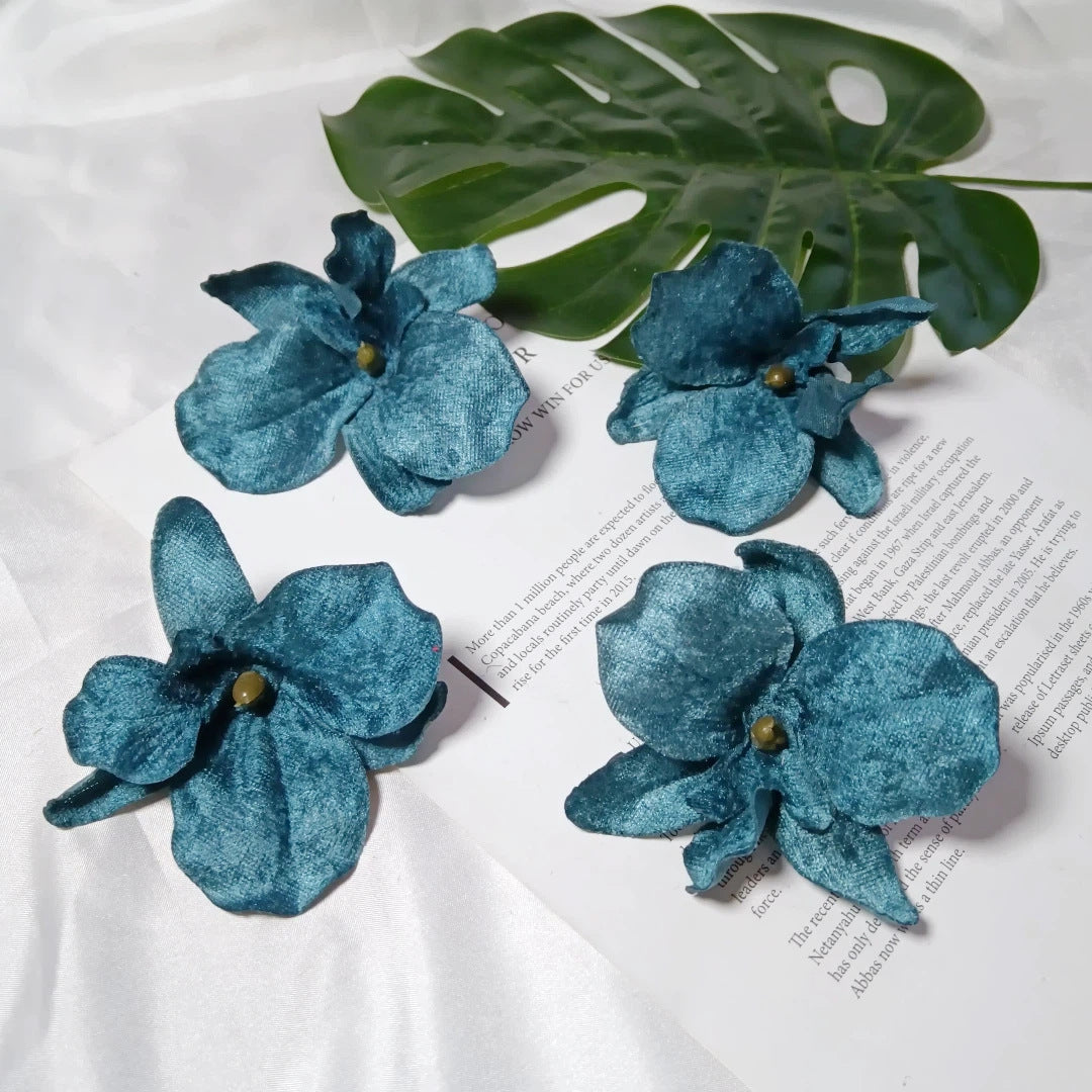 Künstliche Orchideenblüten, 9cm, Samt, realistisch, perfekt für Hochzeiten, DIY Arrangements, Geschenkverpackungen