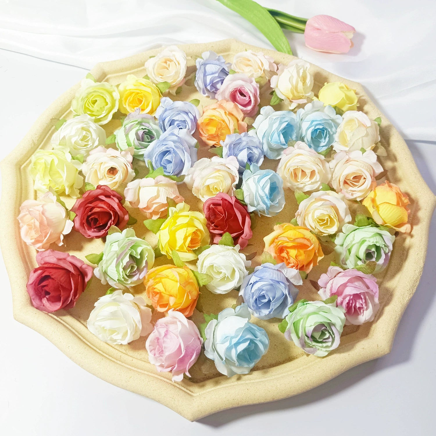 Mini Rosenköpfe 4cm, Künstliche Rosenblüten zum Basteln & Dekorieren, Naturgetreue Seidenrosen für DIY-Projekte, Hochzeit, Gestecke, Tischdeko
