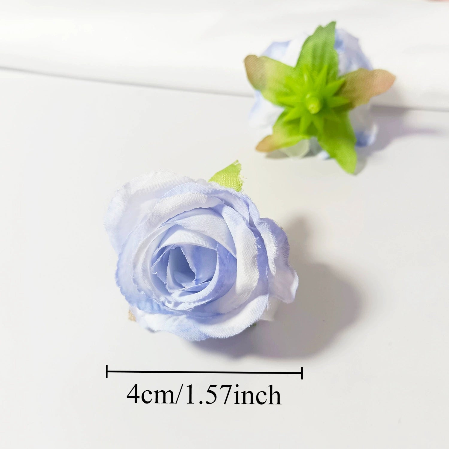Mini Rosenköpfe 4cm, Künstliche Rosenblüten zum Basteln & Dekorieren, Naturgetreue Seidenrosen für DIY-Projekte, Hochzeit, Gestecke, Tischdeko