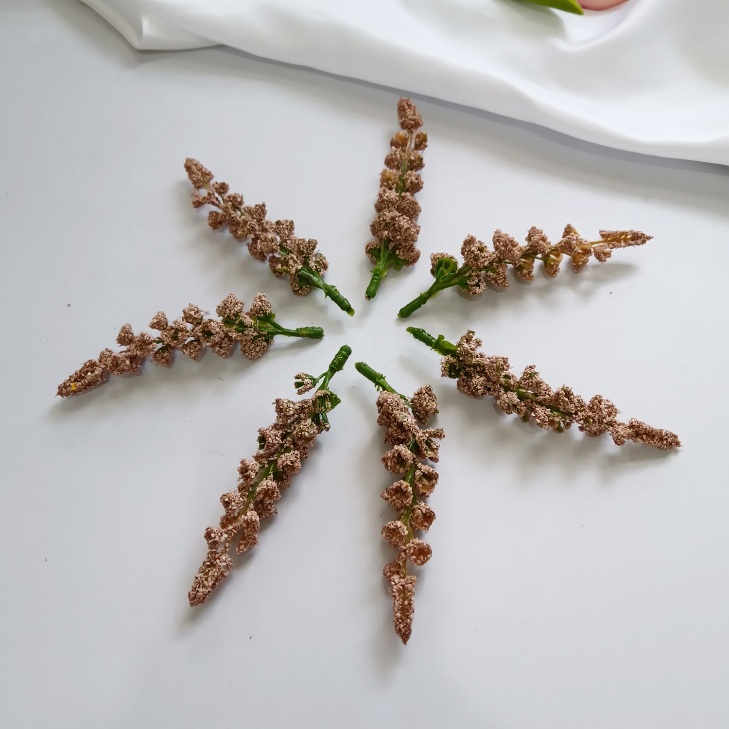 Echte Berührung Weizenpflanze Zubehör, 11cm, Dekorativ, Perfekt für Hochzeiten, DIY Geschenke, Blumenarrangements