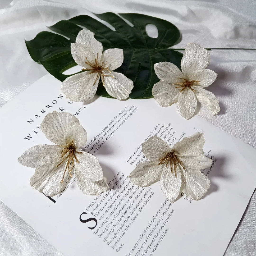 Lilienköpfe 8 cm, Hochwertige Kunstblumen zum Basteln, Naturgetreue Seidenblumen für DIY Hochzeit, Gestecke & Dekoration