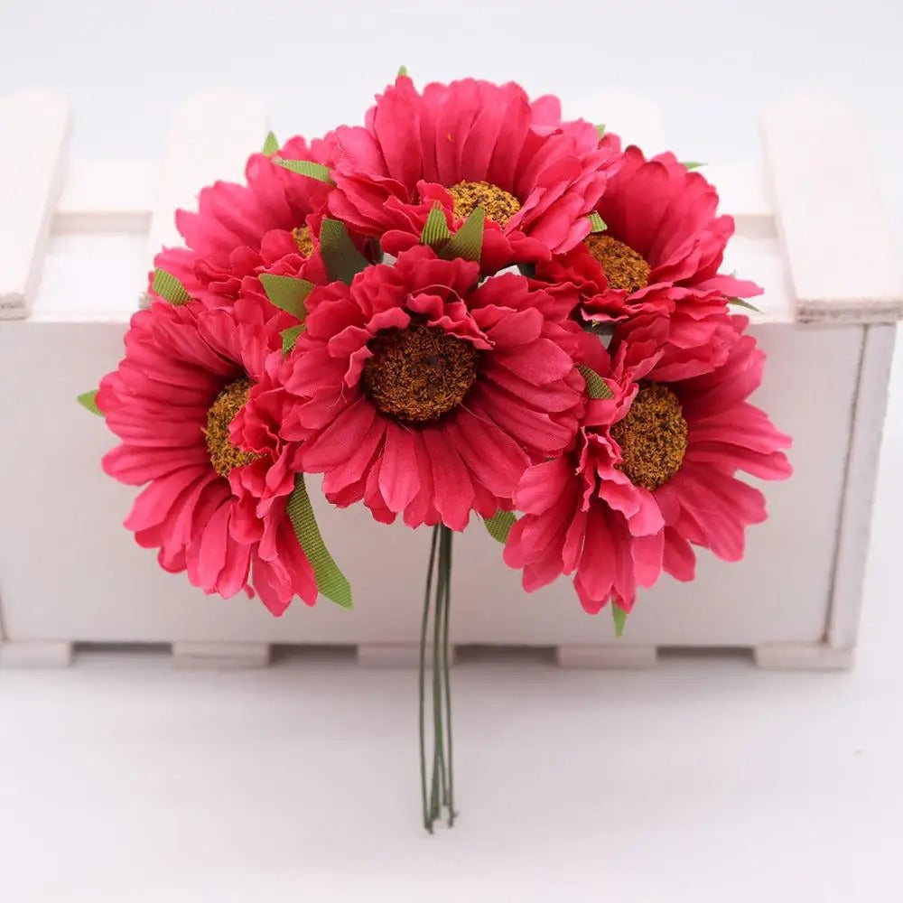 Künstliche Chrysanthemenköpfe, 11 cm Seidenblumen im Bund, Täuschend echte Kunstblumen für DIY, Hochzeit, Gestecke und Floristik-Bedarf
