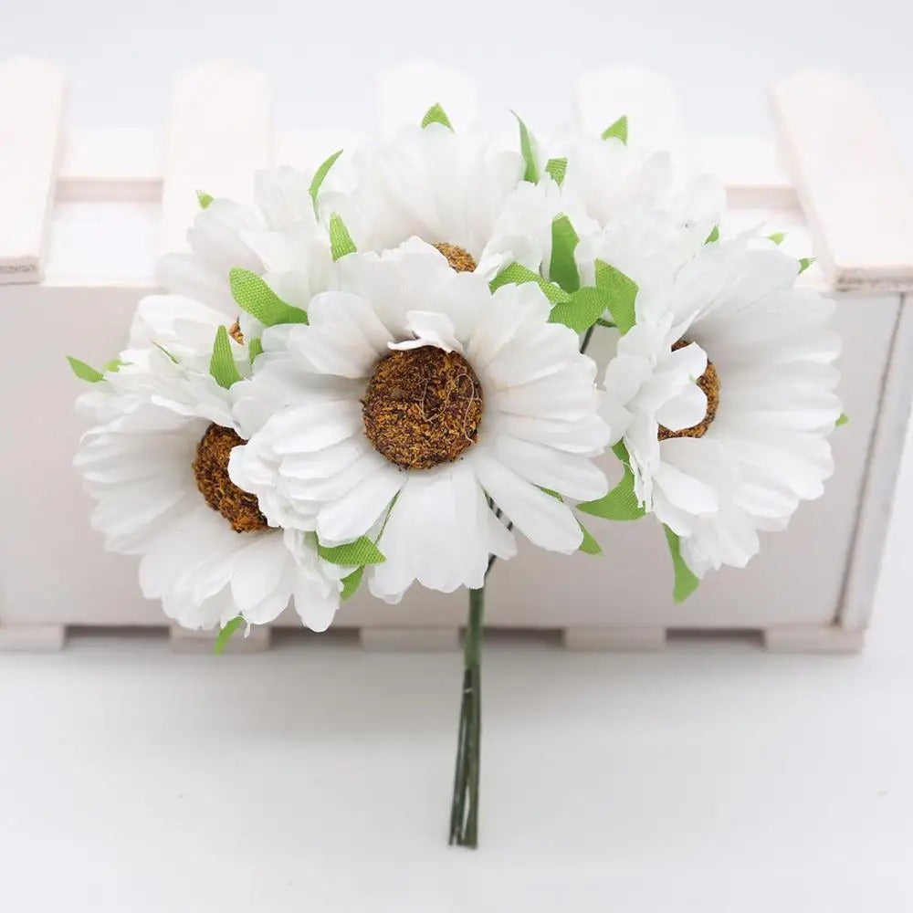 Künstliche Chrysanthemenköpfe, 11 cm Seidenblumen im Bund, Täuschend echte Kunstblumen für DIY, Hochzeit, Gestecke und Floristik-Bedarf