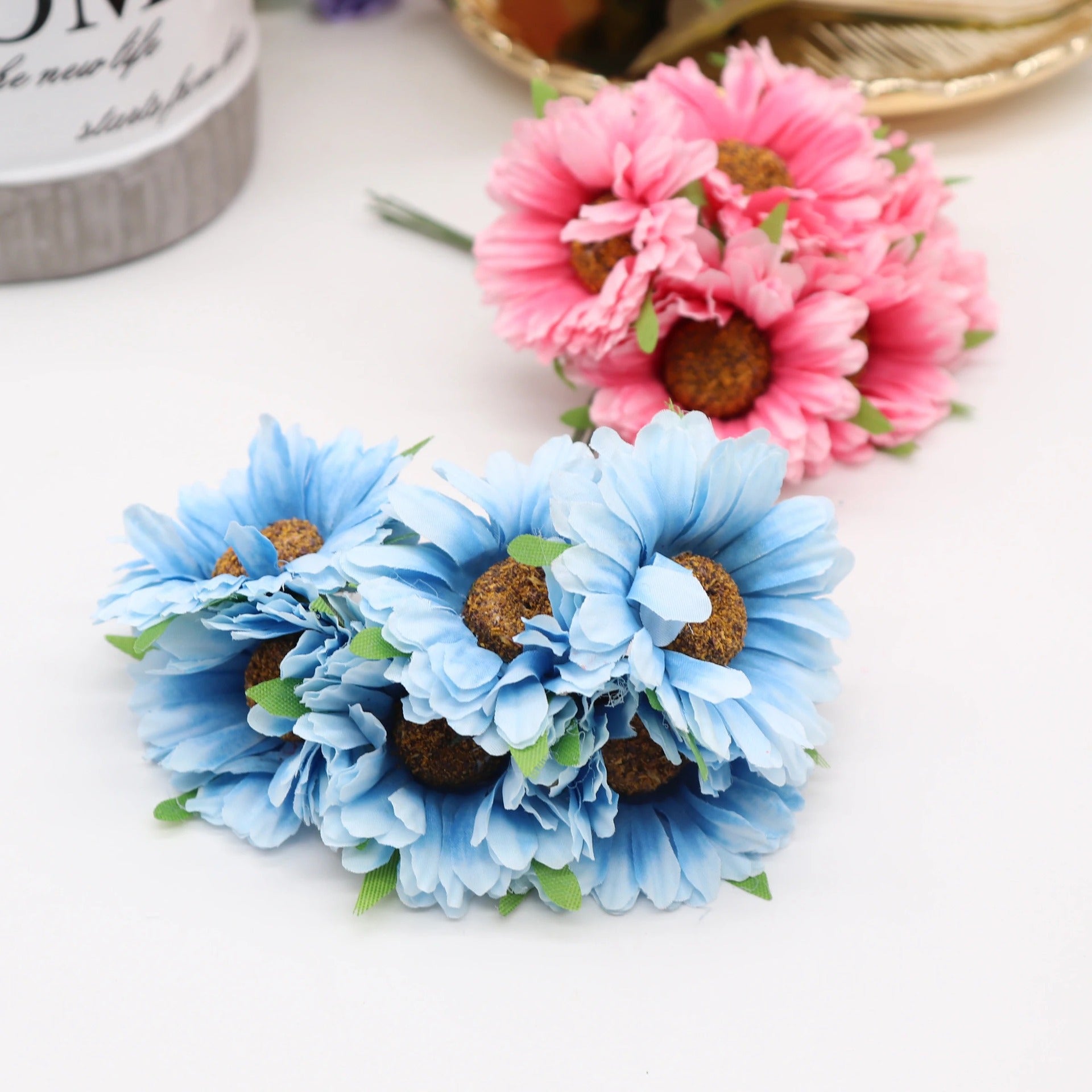 Künstliche Chrysanthemenköpfe, 11 cm Seidenblumen im Bund, Täuschend echte Kunstblumen für DIY, Hochzeit, Gestecke und Floristik-Bedarf