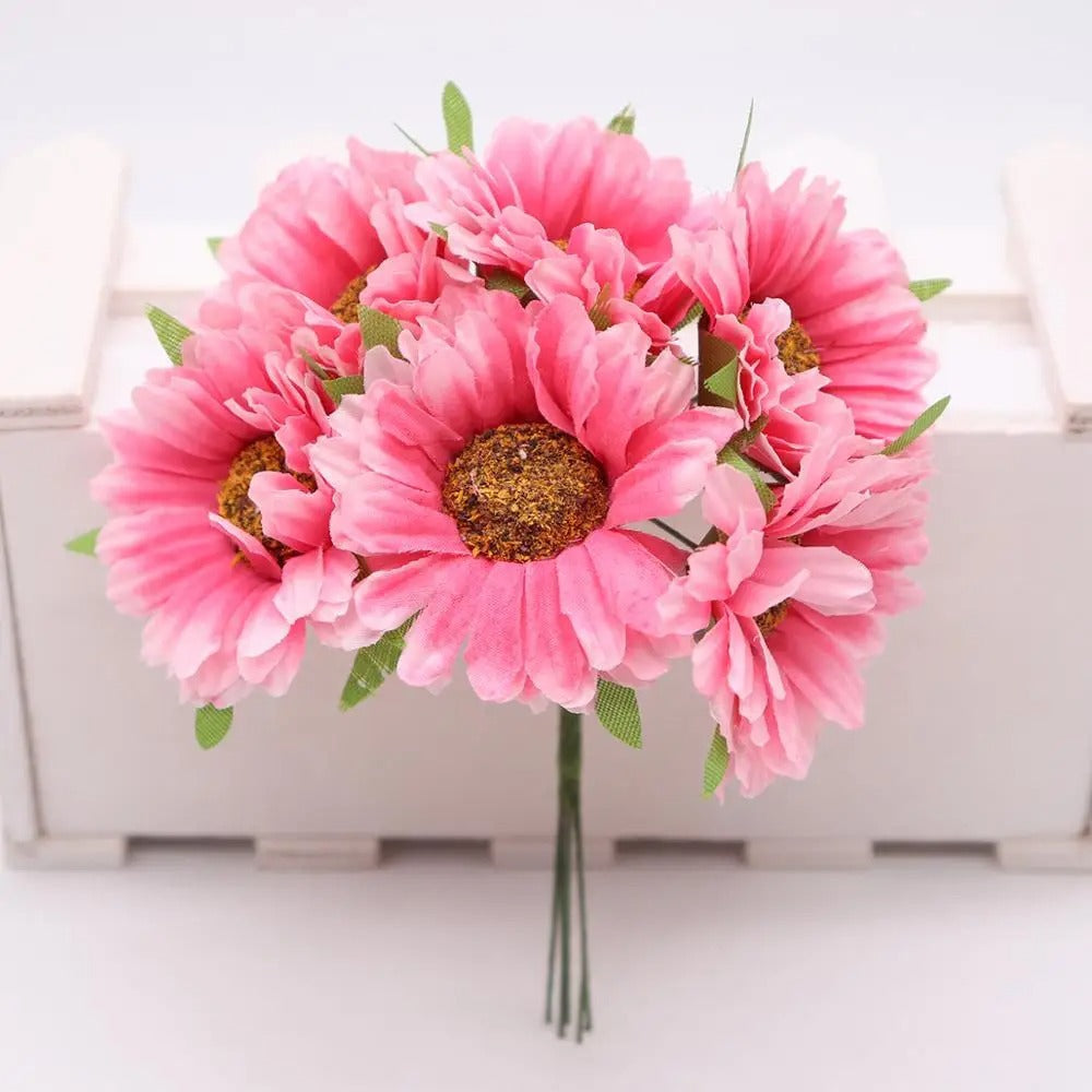 Künstliche Chrysanthemenköpfe, 11 cm Seidenblumen im Bund, Täuschend echte Kunstblumen für DIY, Hochzeit, Gestecke und Floristik-Bedarf