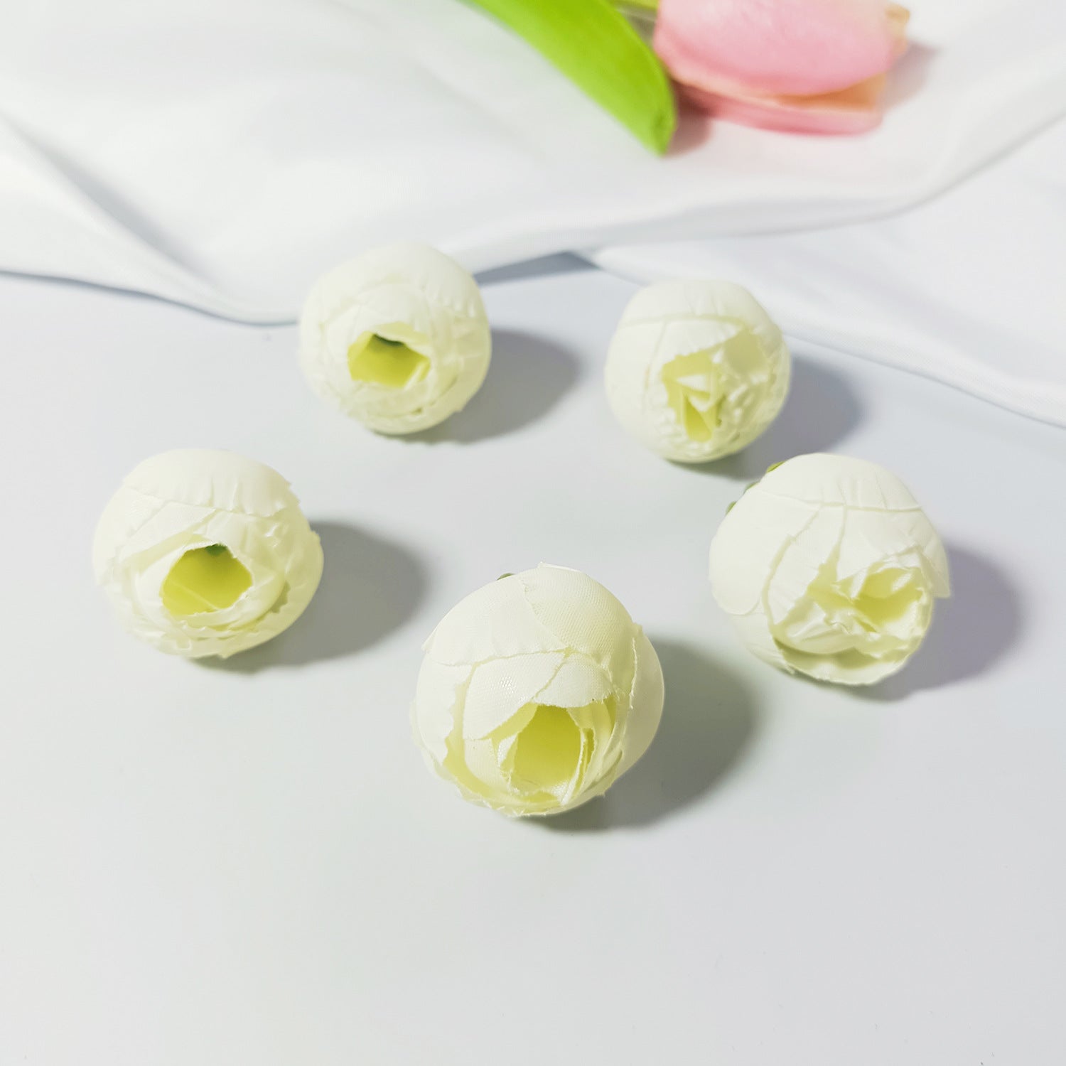 Künstliche Rosenknospen 3 cm, realistisch, ideal für DIY Hochzeitsfloristik, Geschenke, Dekoration, 5 Stück