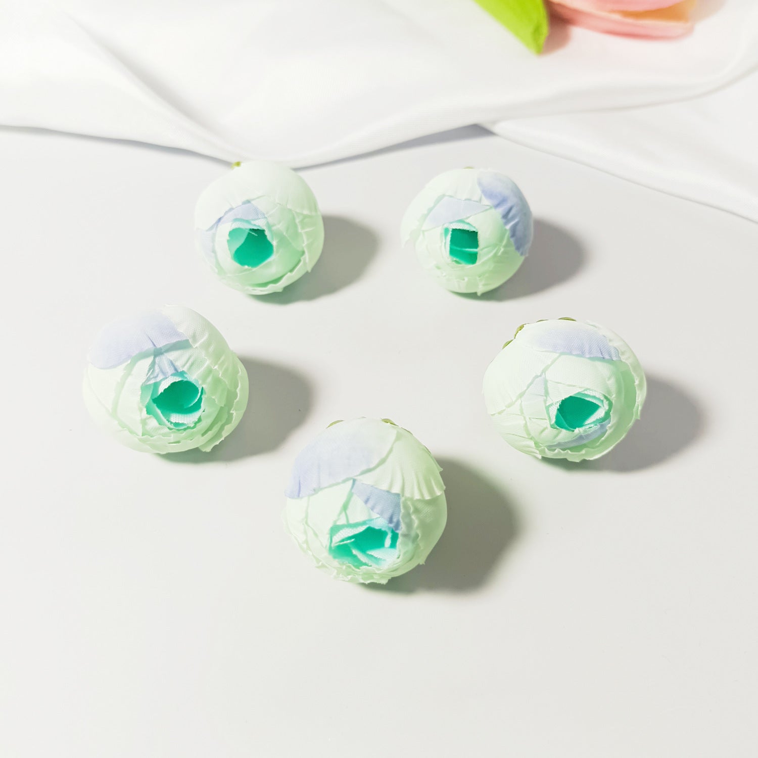 Künstliche Rosenknospen 3 cm, realistisch, ideal für DIY Hochzeitsfloristik, Geschenke, Dekoration, 5 Stück