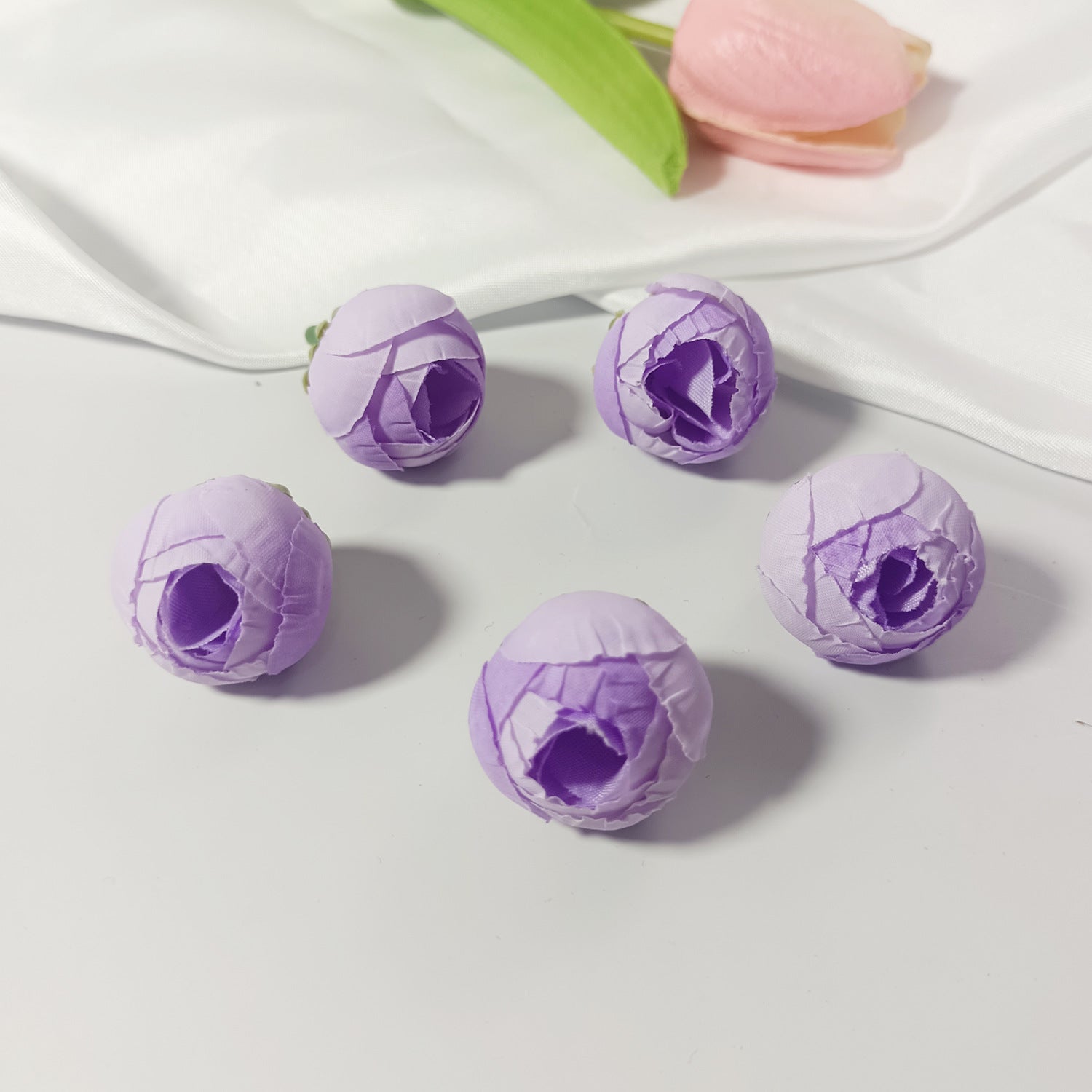 Künstliche Rosenknospen 3 cm, realistisch, ideal für DIY Hochzeitsfloristik, Geschenke, Dekoration, 5 Stück