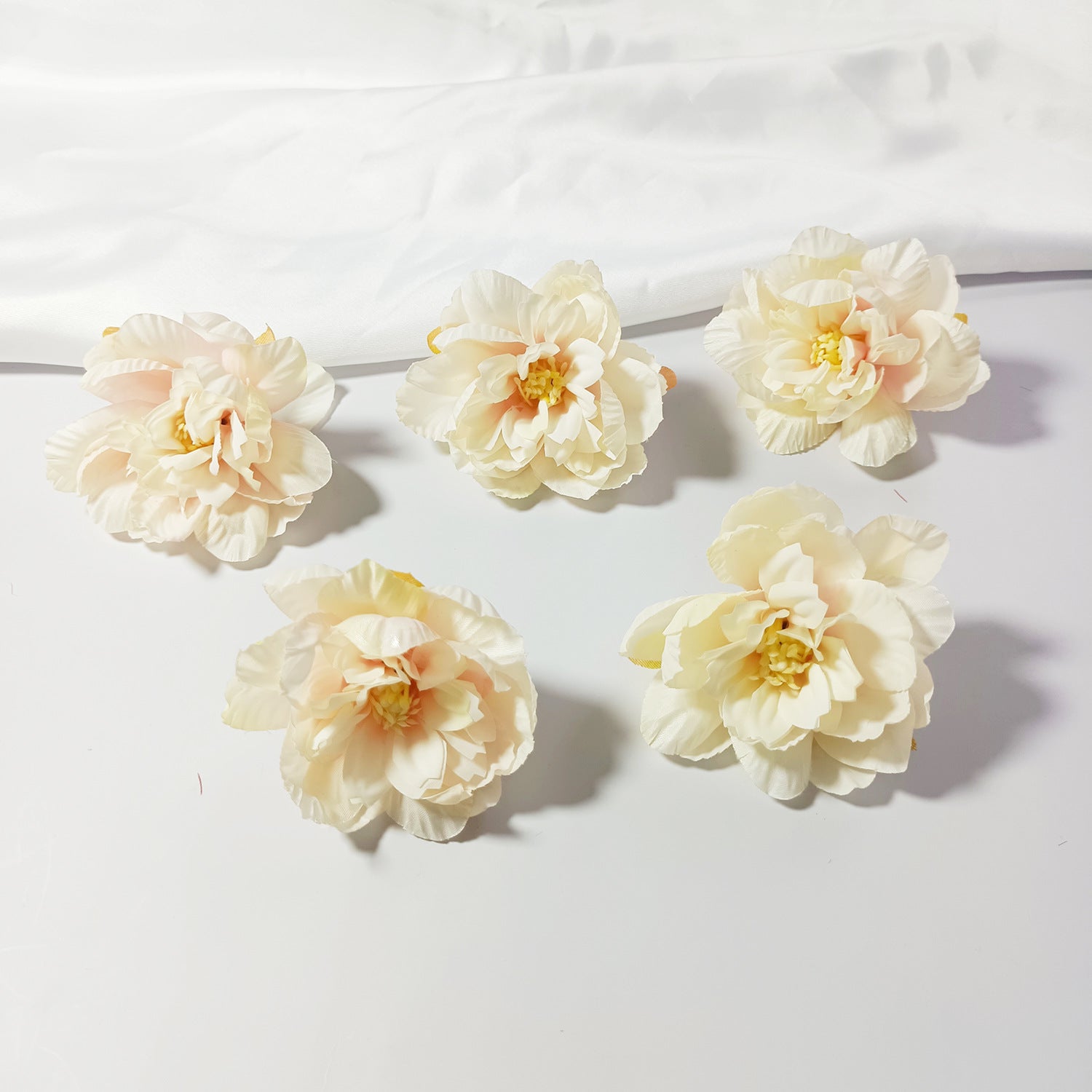 Realistische Kunstblumen Schlaflilien, 7 cm, 10 Stück, für Hochzeiten, DIY-Bastelprojekte, Wohnkultur, Floristenbedarf