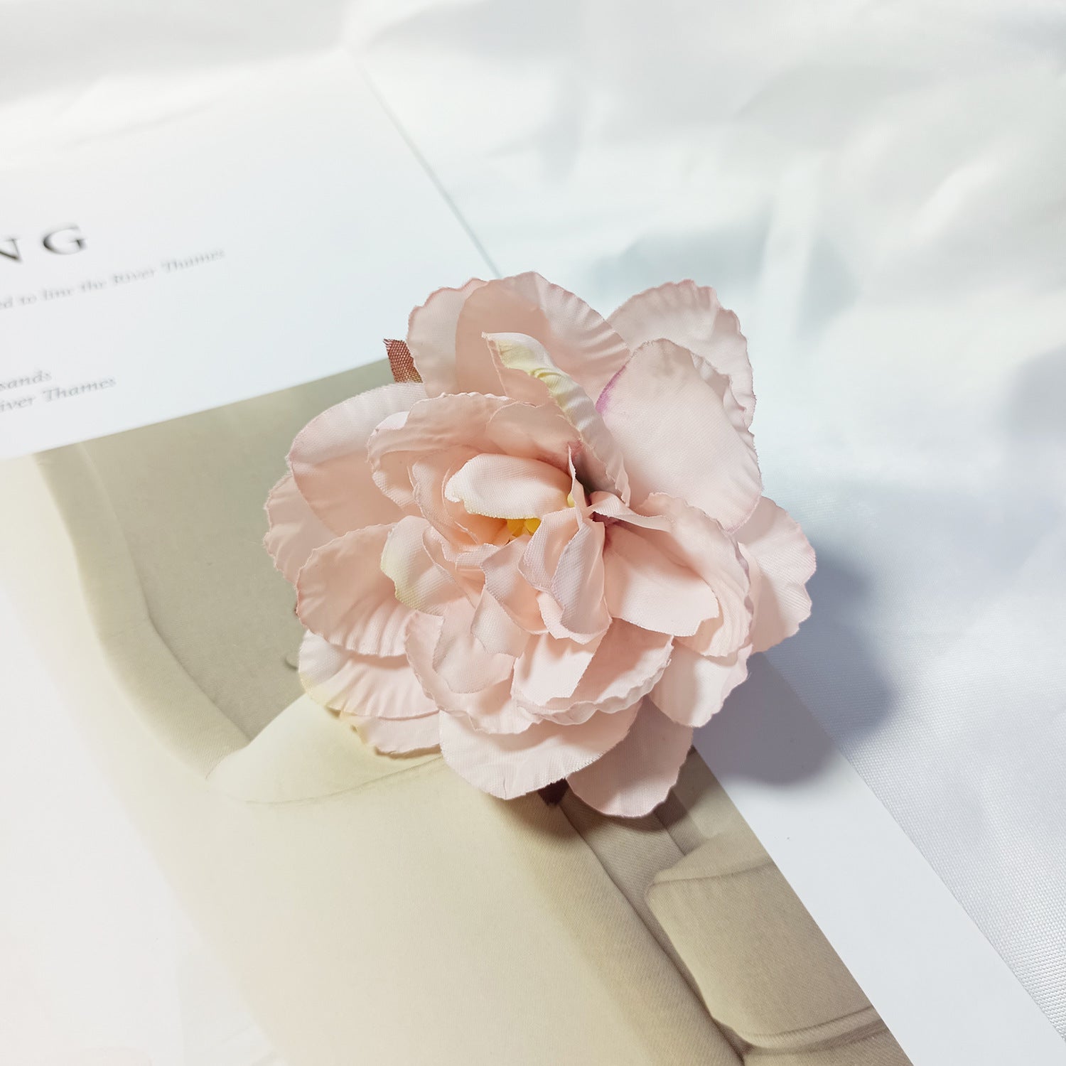 Realistische Kunstblumen Schlaflilien, 7 cm, 10 Stück, für Hochzeiten, DIY-Bastelprojekte, Wohnkultur, Floristenbedarf