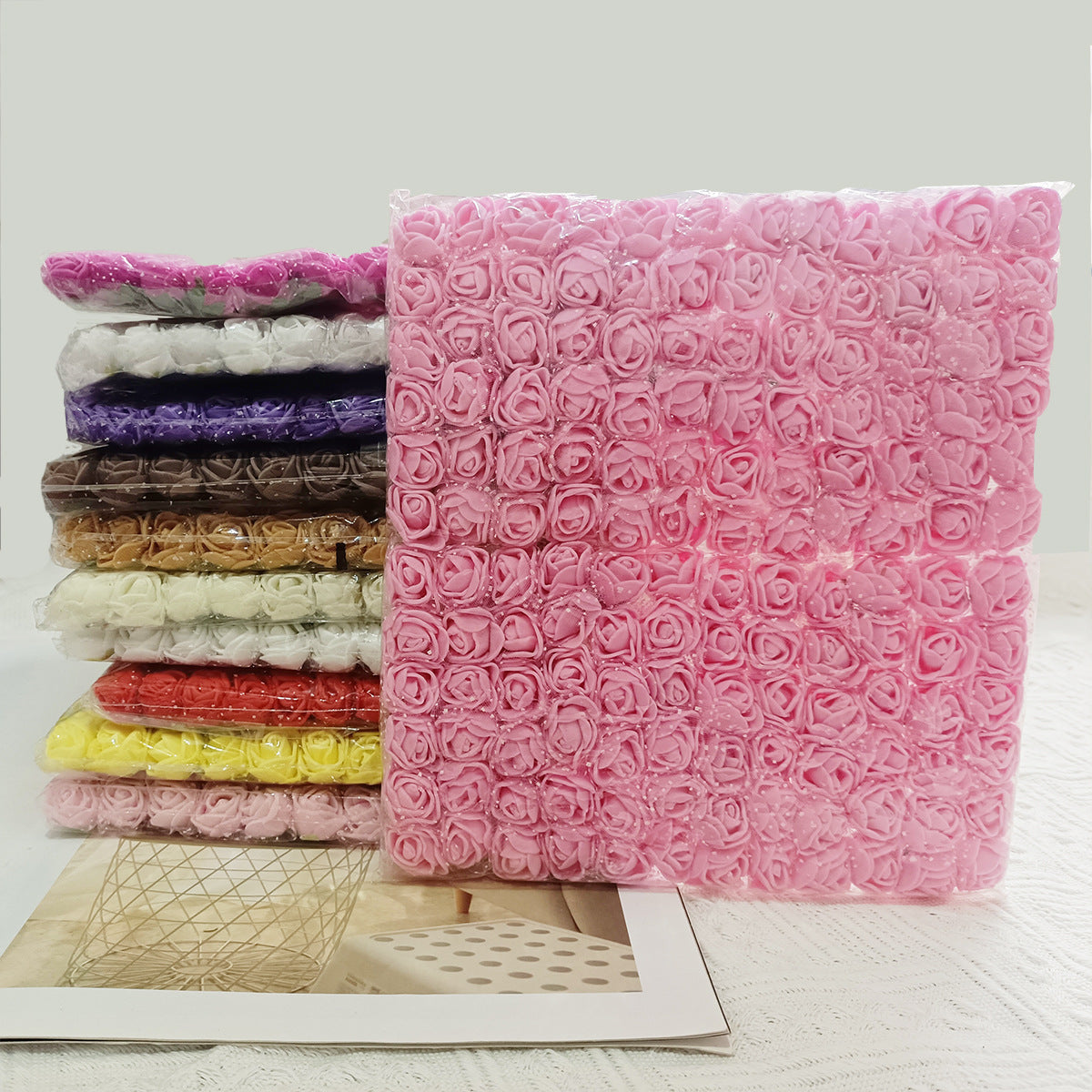144x Mini Rosenköpfe 2,5 cm, PE Schaumrosen mit Spitze, Künstliche Blumen für Hochzeit, DIY & Gestecke, Großpackung für Floristik & Deko