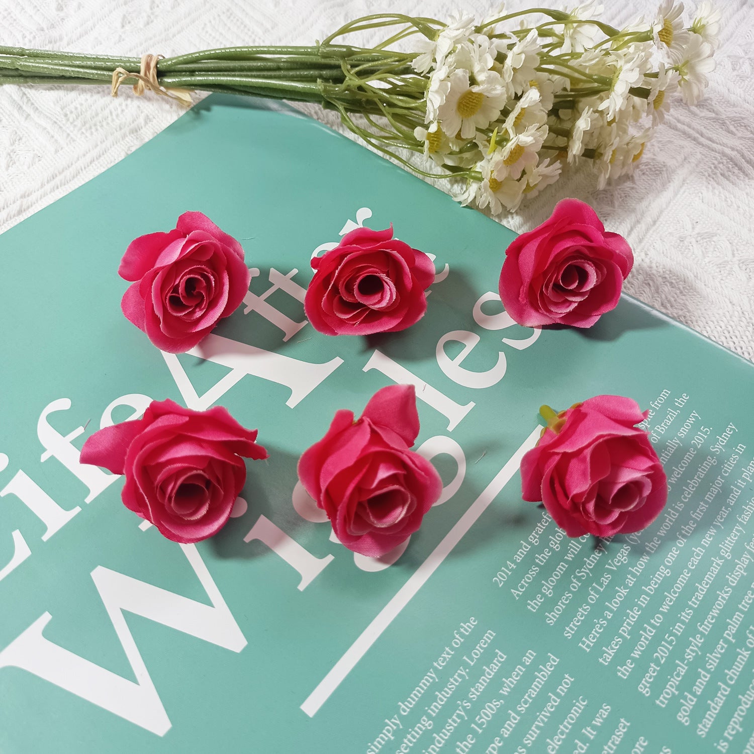 Künstliche kleine Rosenköpfe 4cm, realistisch, DIY Hochzeitsdekoration, Fotografie Requisiten, Geschenkverpackung, langlebig