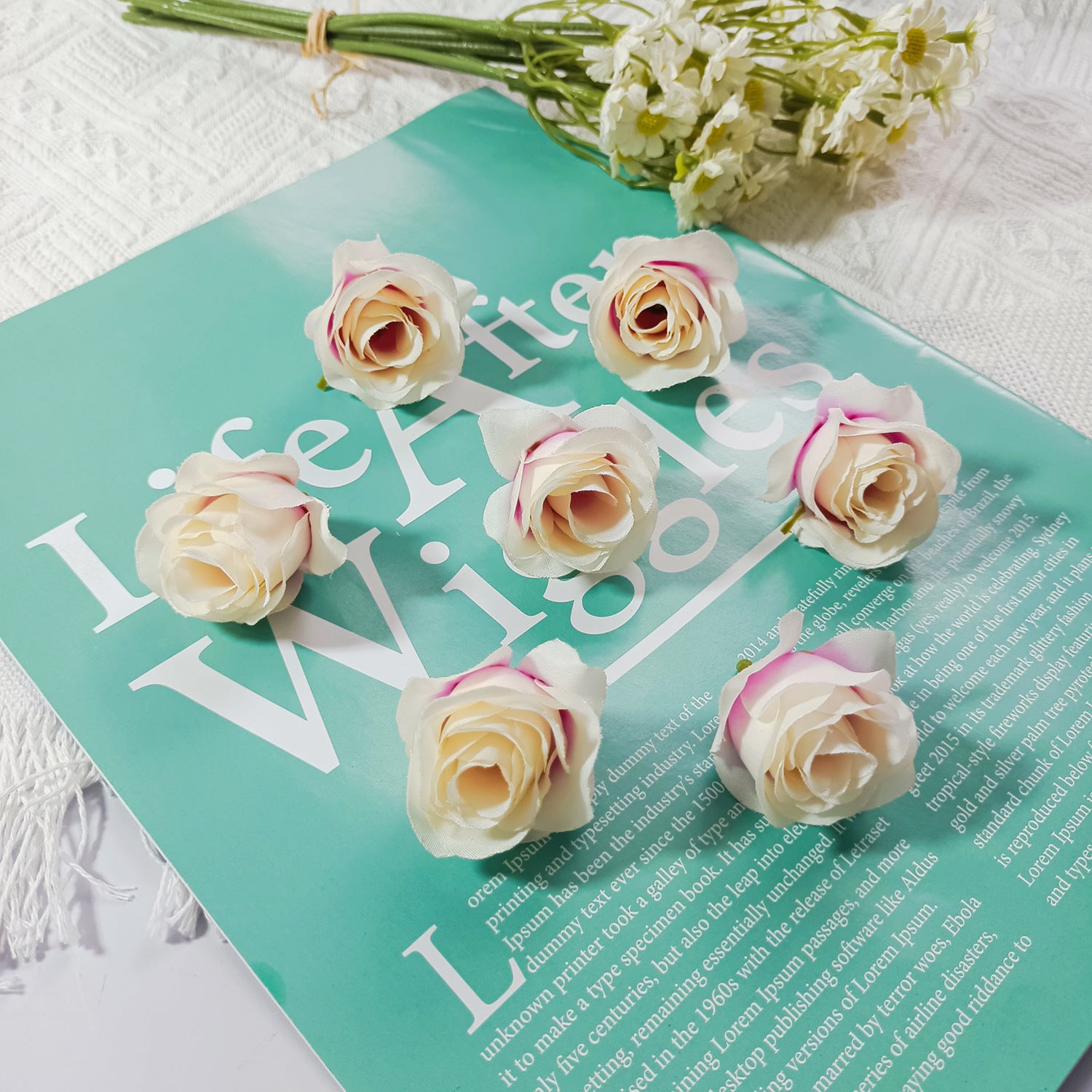 Künstliche kleine Rosenköpfe 4cm, realistisch, DIY Hochzeitsdekoration, Fotografie Requisiten, Geschenkverpackung, langlebig