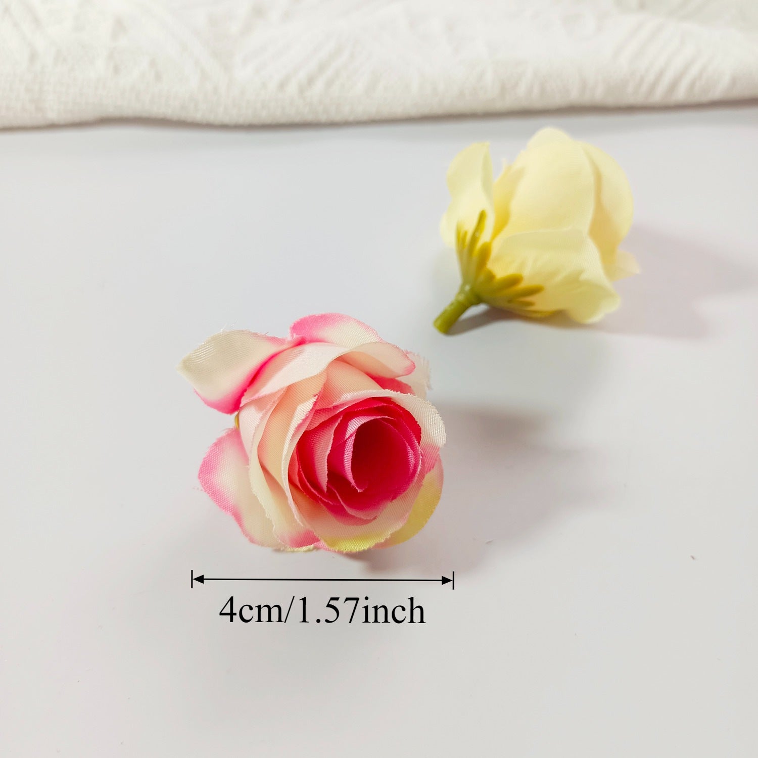Künstliche kleine Rosenköpfe 4cm, realistisch, DIY Hochzeitsdekoration, Fotografie Requisiten, Geschenkverpackung, langlebig