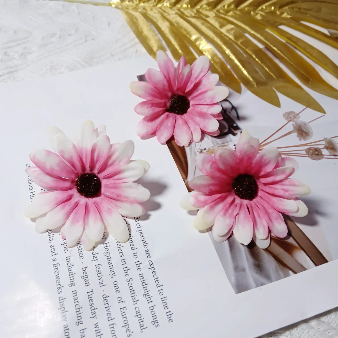 Gänseblümchen Blumenköpfe 7cm, Täuschend Echte Seidenblumen zum Basteln, DIY Kunstblumen für Hochzeit, Gestecke, Floristik | Mengenrabatte