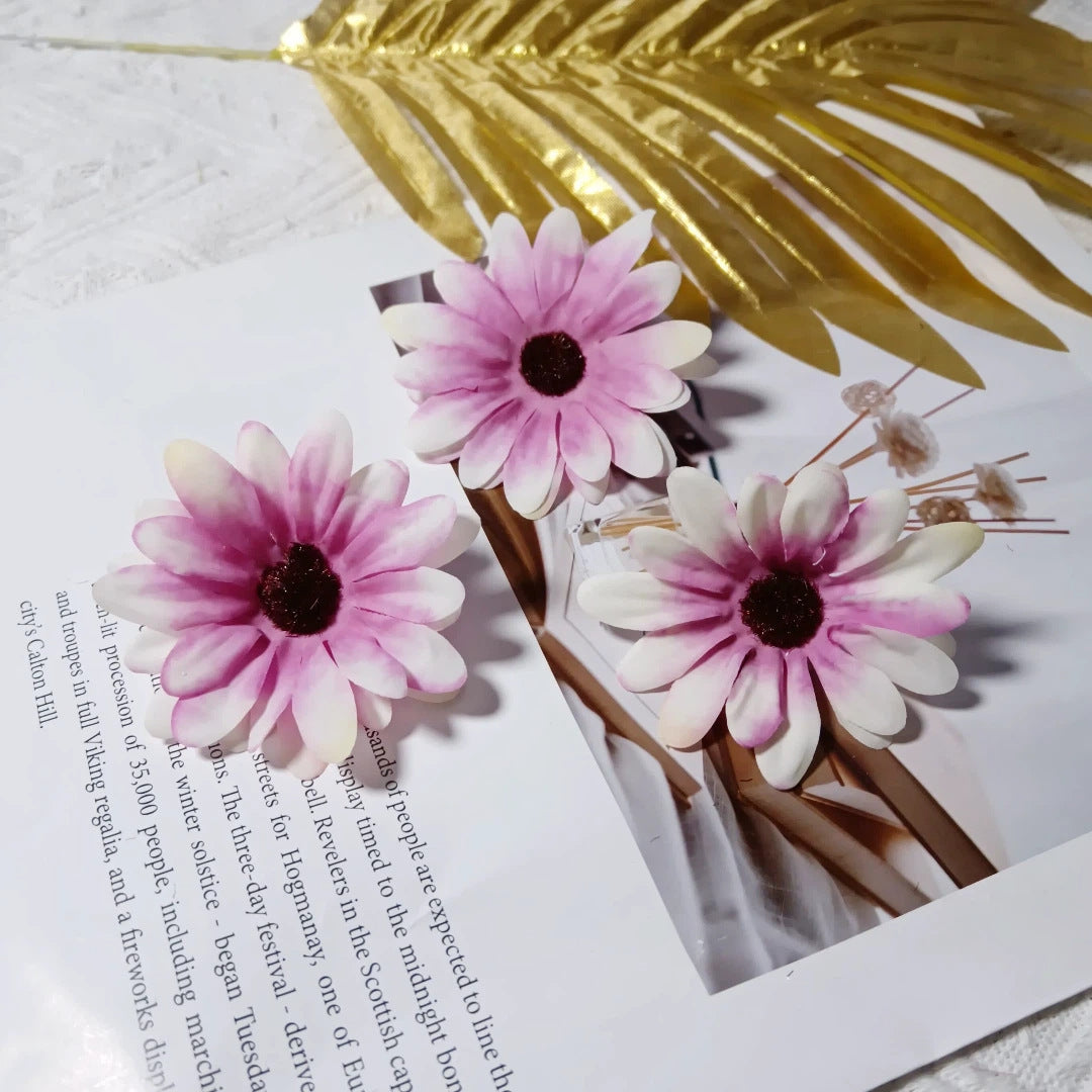 Gänseblümchen Blumenköpfe 7cm, Täuschend Echte Seidenblumen zum Basteln, DIY Kunstblumen für Hochzeit, Gestecke, Floristik | Mengenrabatte