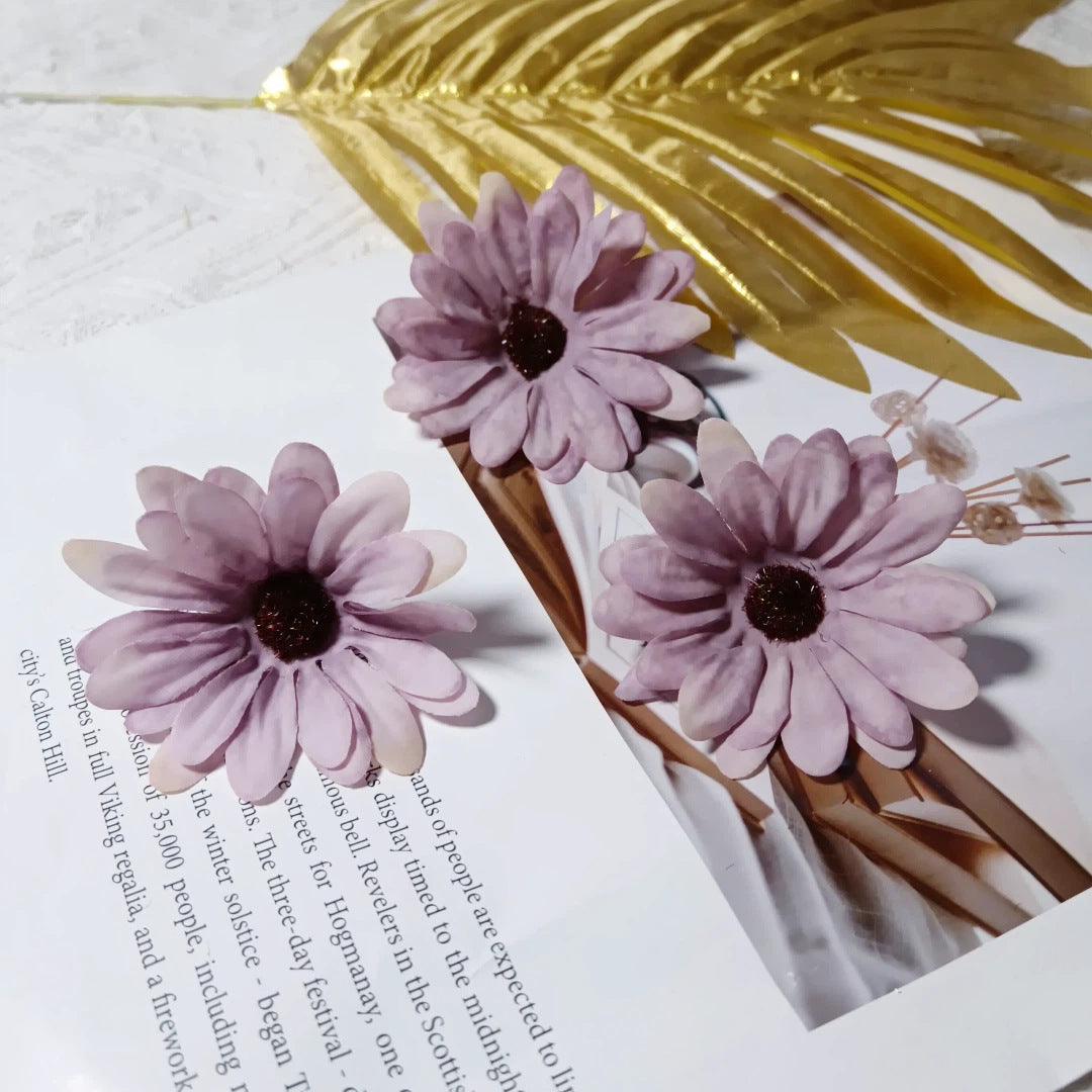 Gänseblümchen Blumenköpfe 7cm, Täuschend Echte Seidenblumen zum Basteln, DIY Kunstblumen für Hochzeit, Gestecke, Floristik | Mengenrabatte