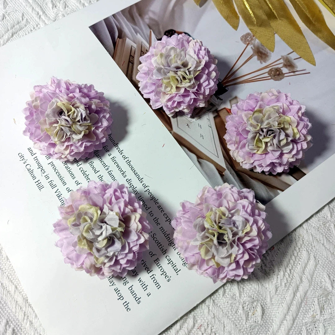 Echte-Look Kissen-Chrysanthemen, 5 cm Durchmesser, ideal für Hochzeiten, DIY-Haaraccessoires, Dekoration, langlebig und pflegeleicht