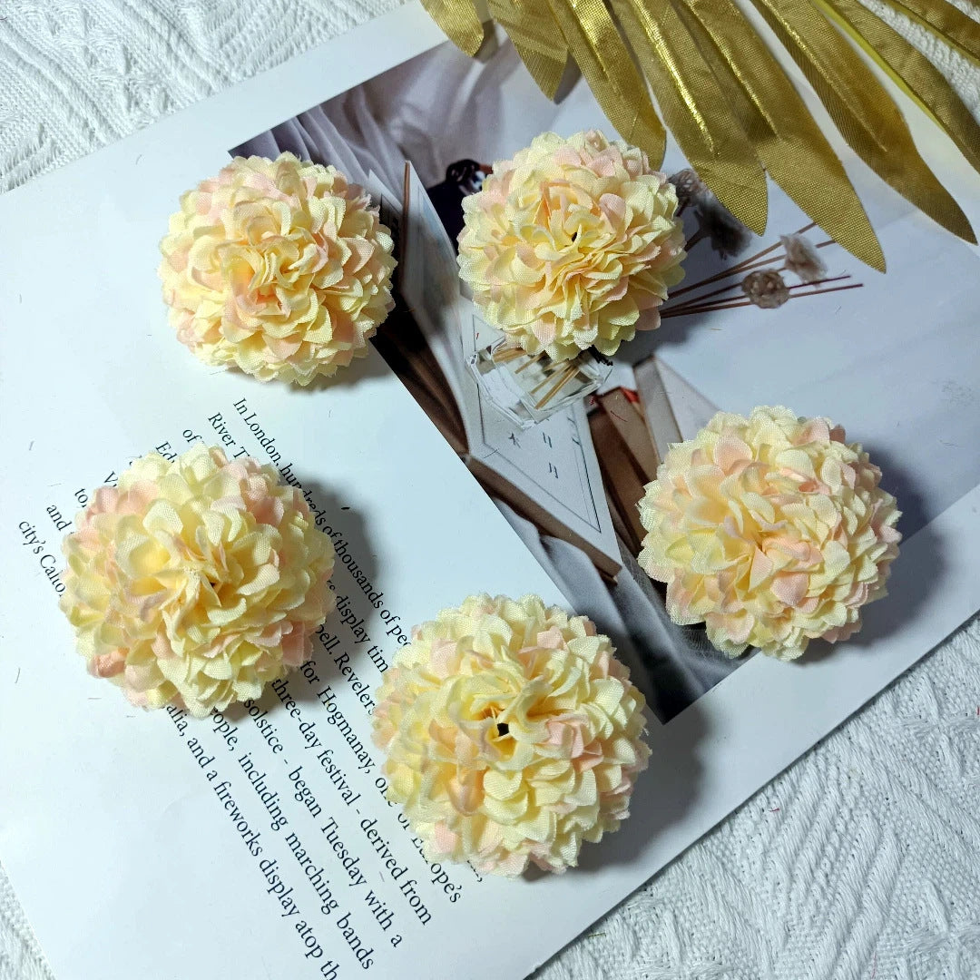 Echte-Look Kissen-Chrysanthemen, 5 cm Durchmesser, ideal für Hochzeiten, DIY-Haaraccessoires, Dekoration, langlebig und pflegeleicht