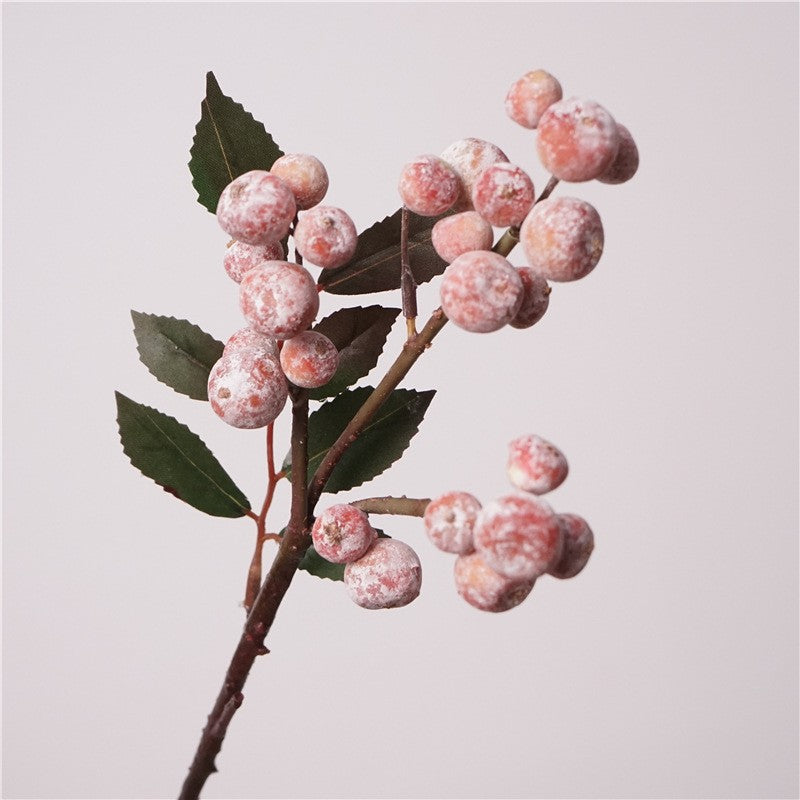 Künstlicher Beeren-Zweig 45 cm, Rote Ilex Beeren gefrostet, Dekozweig für Vase, Herbstdeko, Weihnachten & Floristik-Bedarf