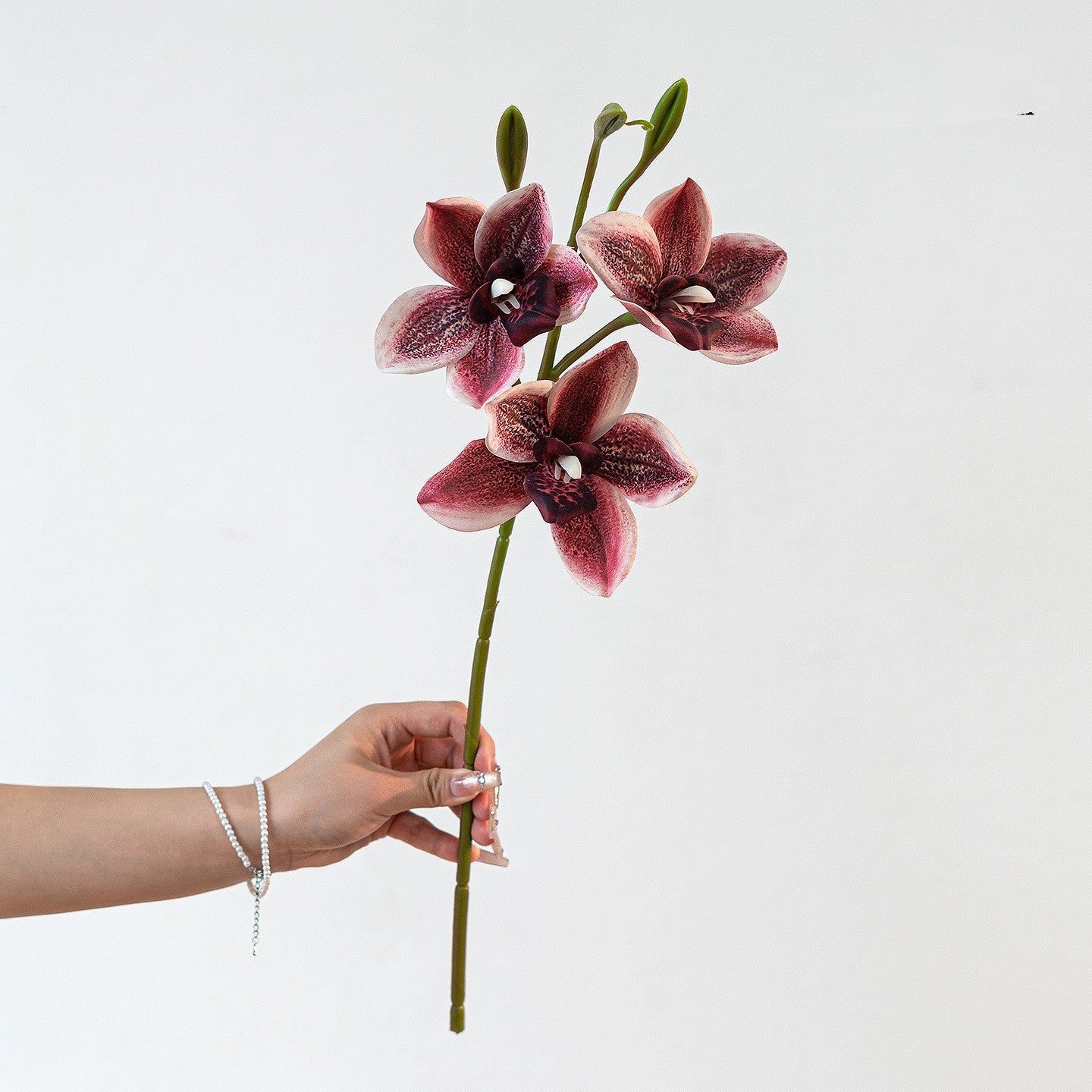 Künstliche Cymbidium Orchidee 55 cm, 3 Blüten, Lebensechter Orchideenzweig für Vase, Hochzeitsdeko, Gestecke, Langlebige Kunstblume