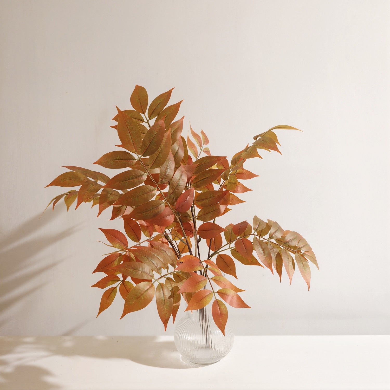 Künstliche Herbstzweige im rustikalen Landhausstil, Rost-Olivgrün Gradient Blätter, realistische Herbstdeko für Esstisch Sideboard Wohnzimmer