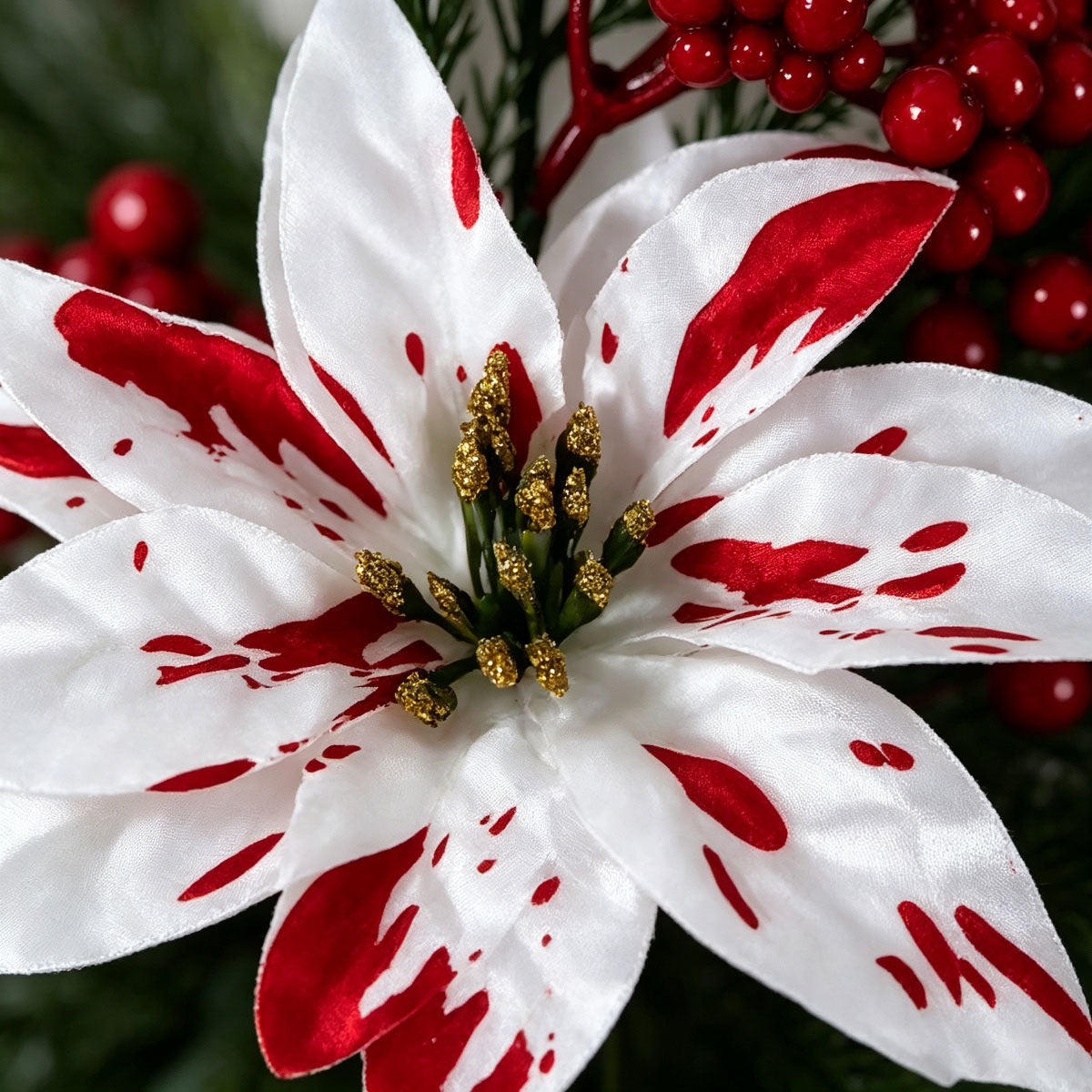 Künstliche Weihnachtssterne, 7-köpfige Poinsettia-Bukett, 32 cm, realistische Kunstblumen für Festdekoration, Schaufenster, Hochzeiten, Weihnachten