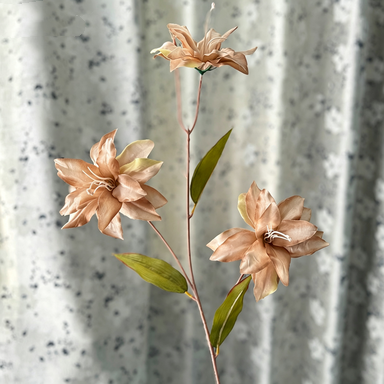 Künstliche Lilien, 3 Blüten, 85 cm, Real-Touch, für Hochzeiten, Dekoration, Hotel, Beerdigung, langlebig, pflegeleicht